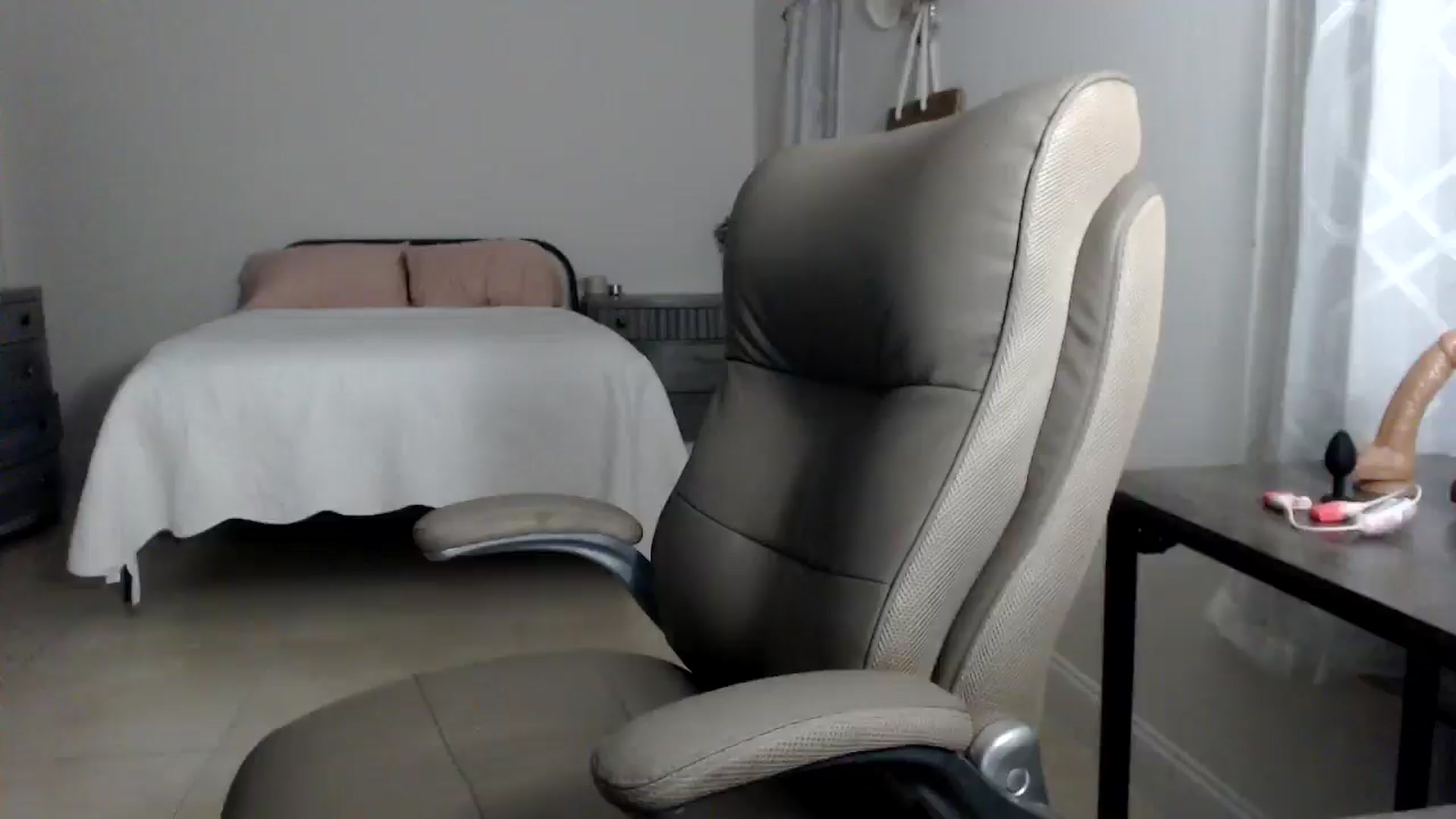 Gallery image thumbnail from MiaMoris's myfreecams stream on, 09/23/2025, 08:59 image 6 of 20