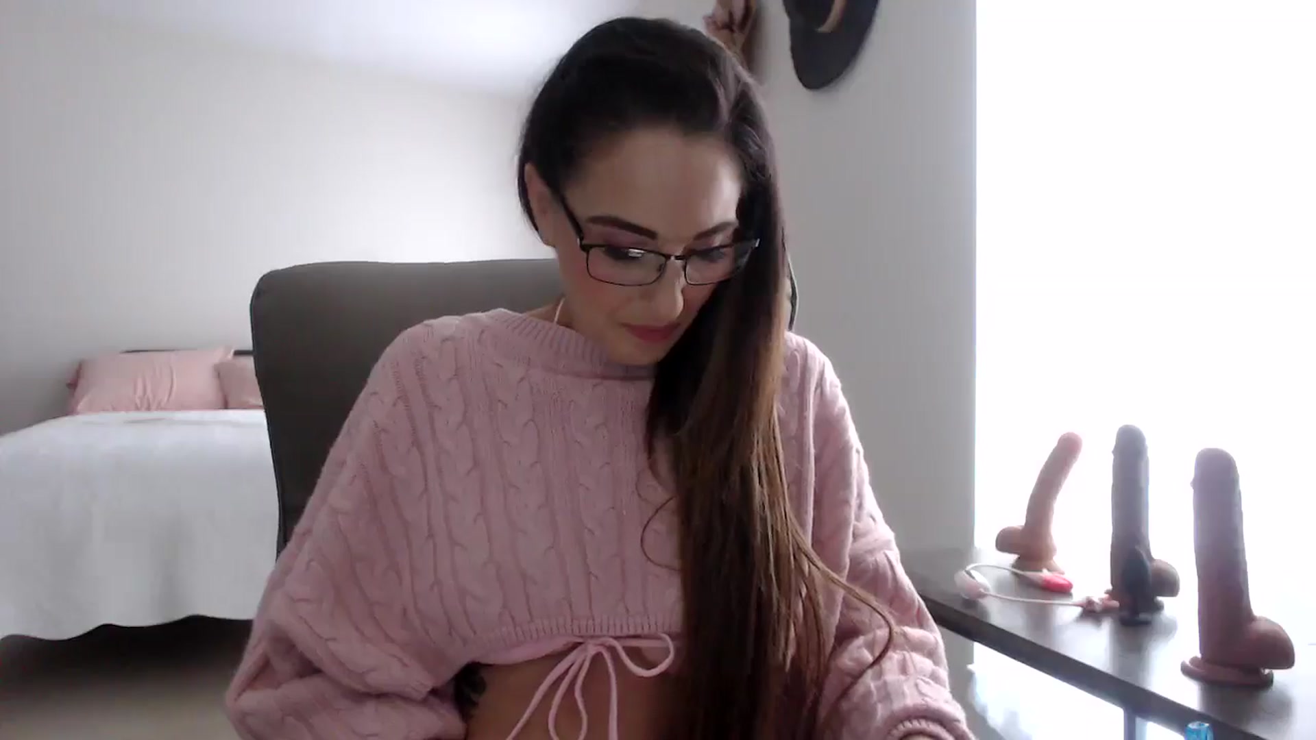 Gallery image thumbnail from MiaMoris's myfreecams stream on, 09/23/2025, 20:00 image 19 of 20