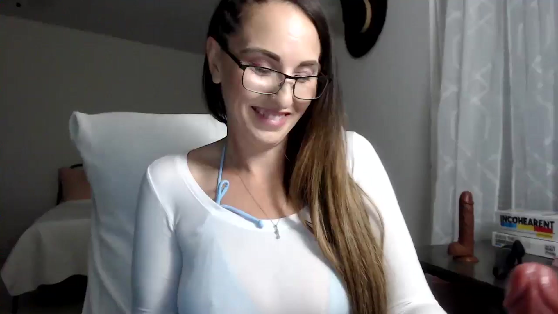 Gallery image thumbnail from MiaMoris's myfreecams stream on, 10/21/2025, 24:55 image 10 of 20