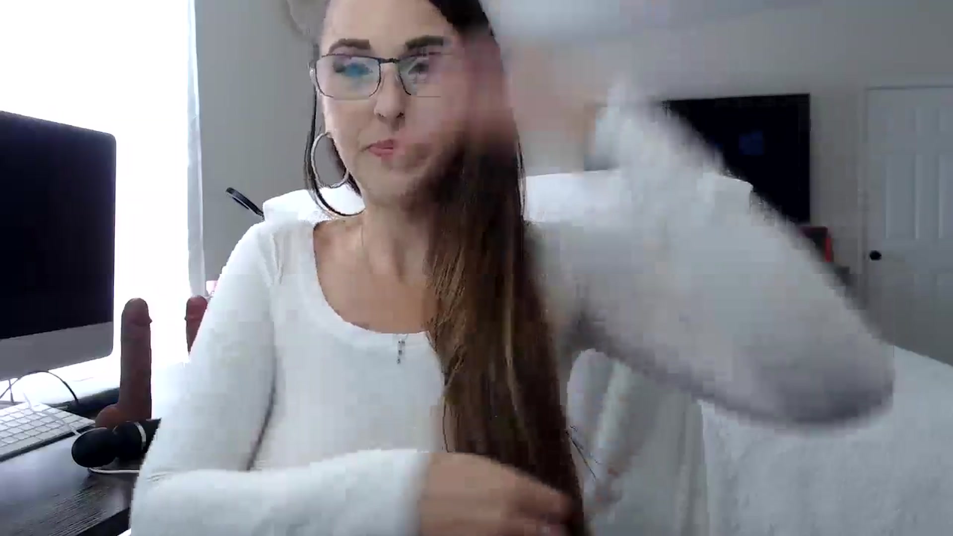 Gallery image thumbnail from MiaMoris's myfreecams stream on, 11/14/2025, 19:48 image 11 of 20