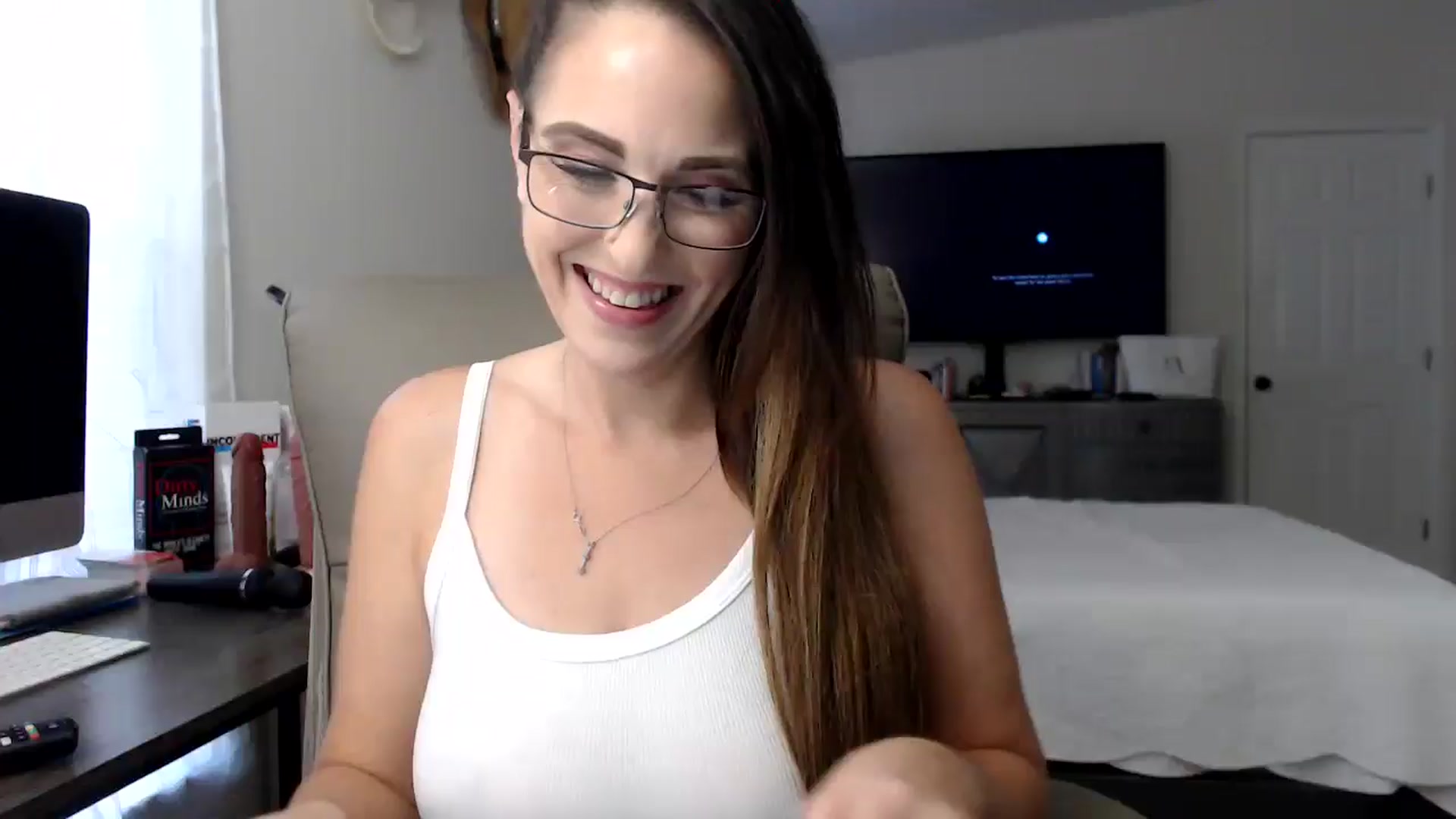 Gallery image thumbnail from MiaMoris's myfreecams stream on, 11/23/2025, 23:32 image 15 of 20