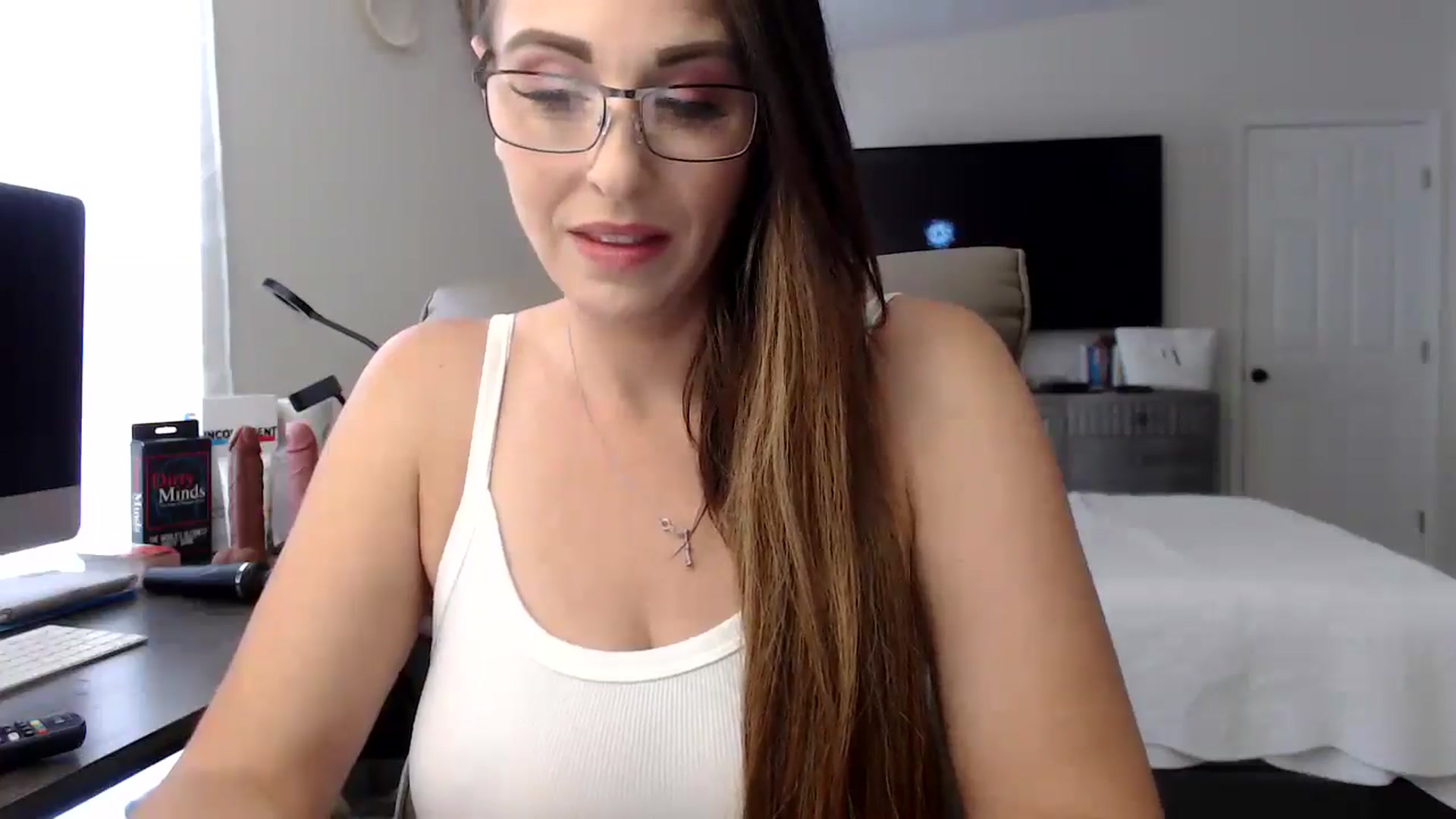 Gallery image thumbnail from MiaMoris's myfreecams stream on, 11/23/2025, 23:32 image 9 of 20