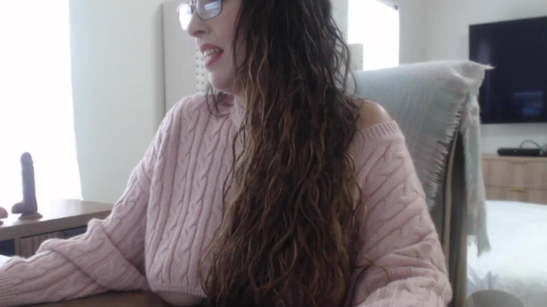 Gallery image thumbnail from MiaMoris's myfreecams stream on, 01/13/2026, 20:23 image 19 of 20