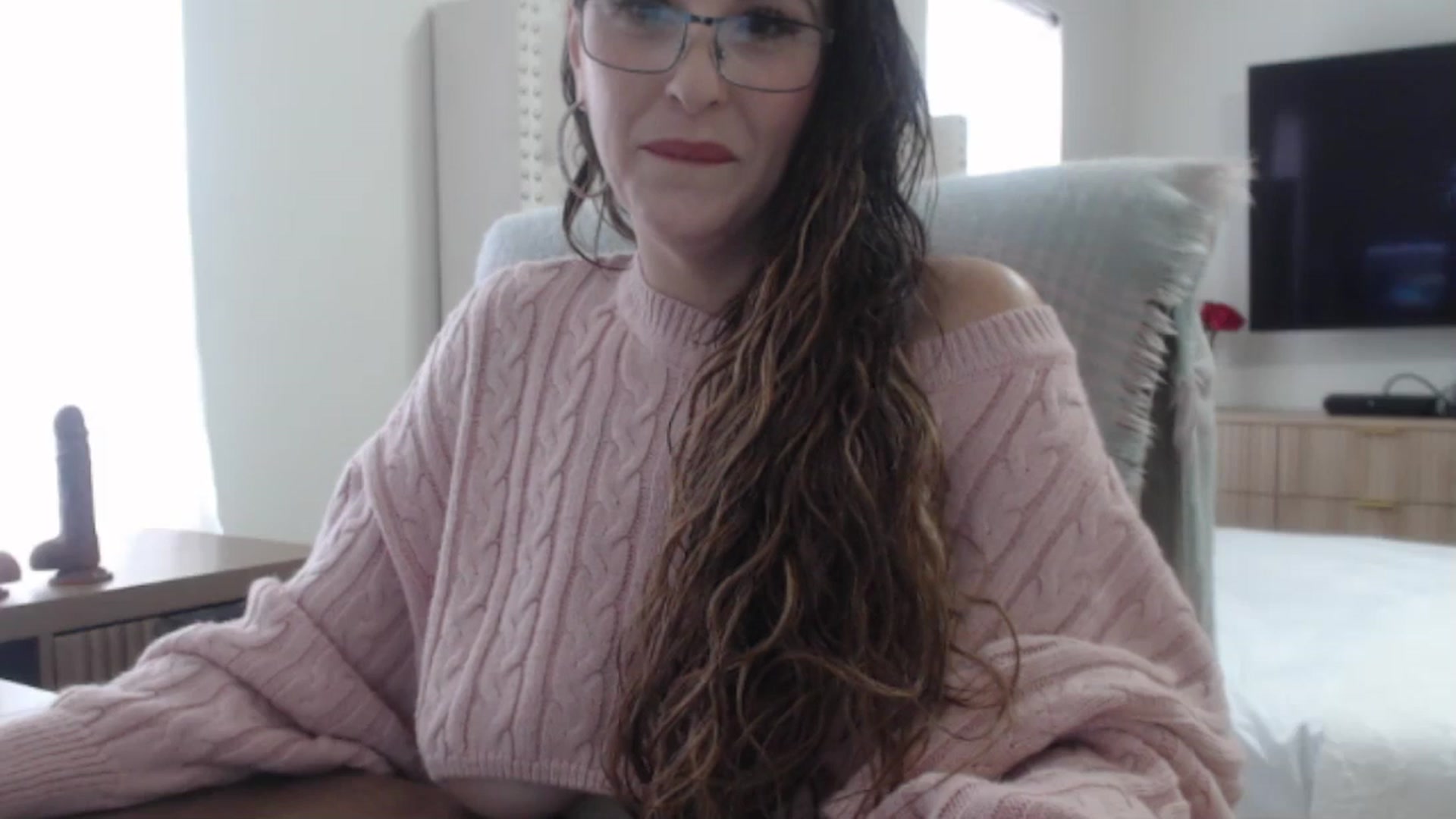 Gallery image thumbnail from MiaMoris's myfreecams stream on, 01/13/2026, 20:23 image 16 of 20