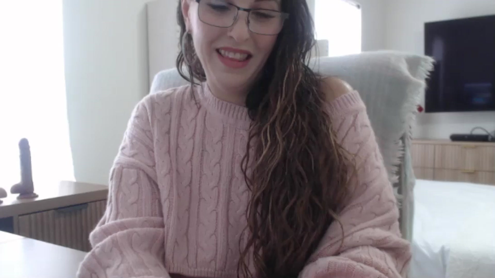 Gallery image thumbnail from MiaMoris's myfreecams stream on, 01/13/2026, 20:23 image 7 of 20