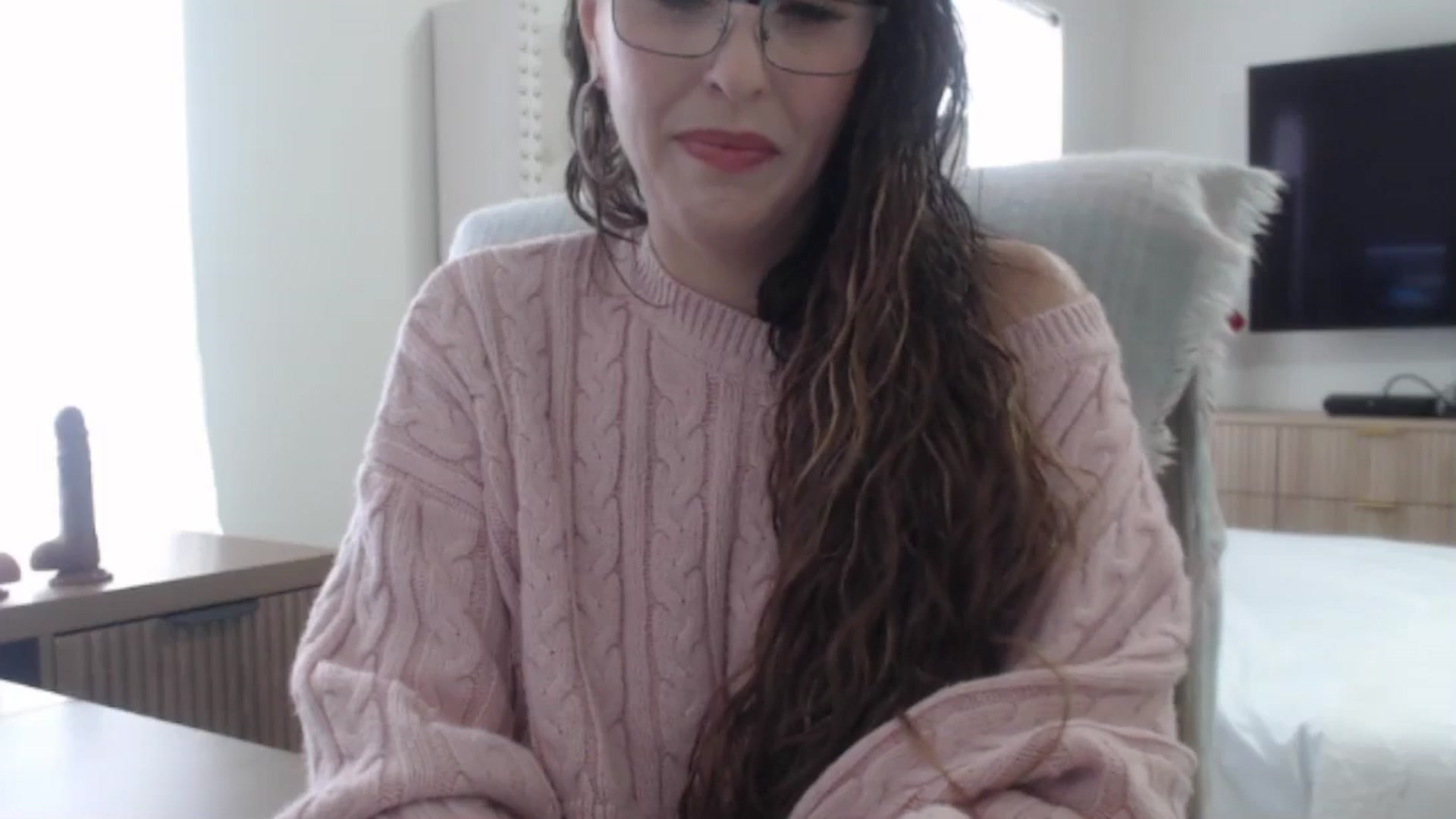 Gallery image thumbnail from MiaMoris's myfreecams stream on, 01/13/2026, 20:23 image 8 of 20