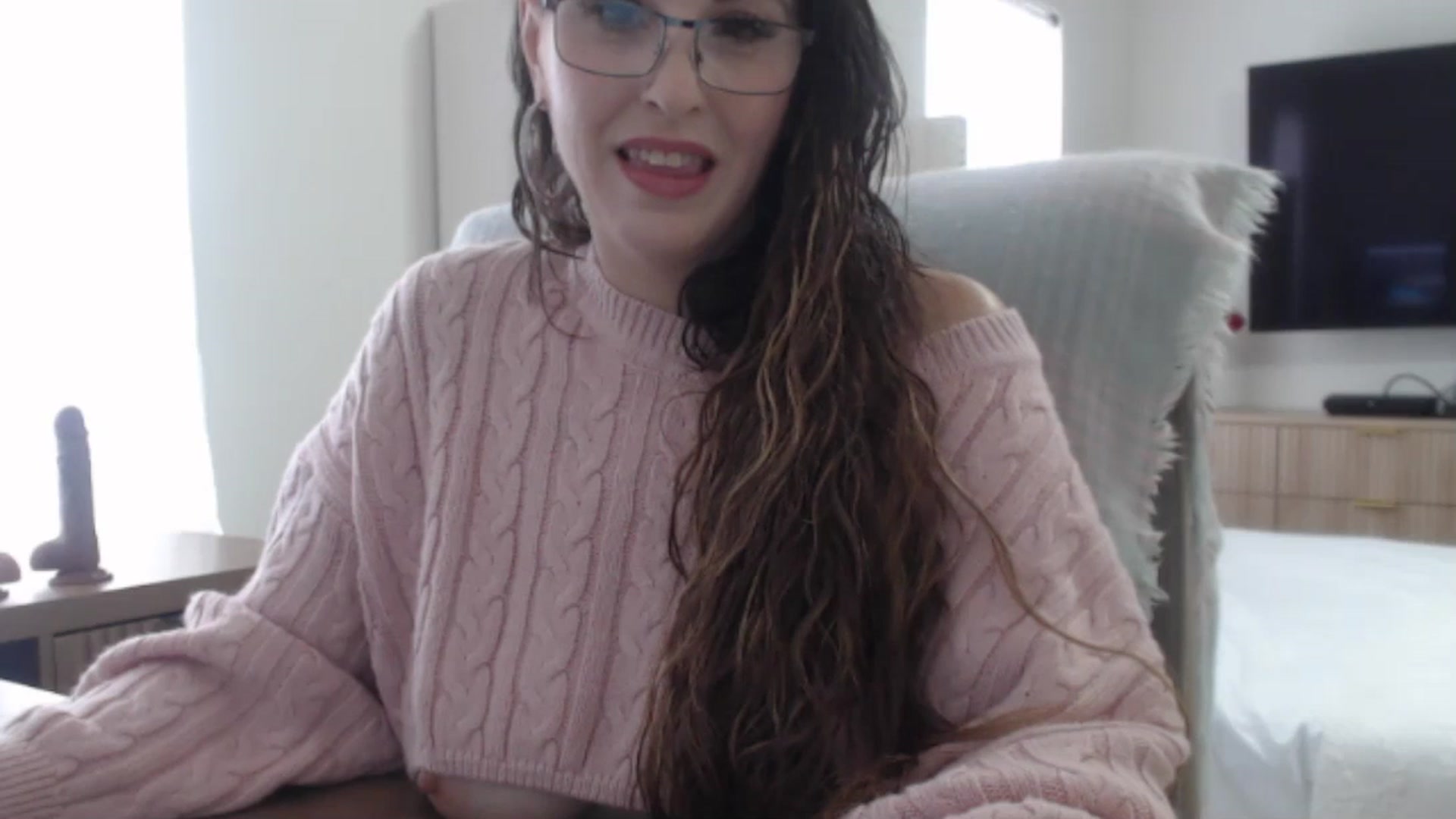 Gallery image thumbnail from MiaMoris's myfreecams stream on, 01/13/2026, 20:23 image 9 of 20