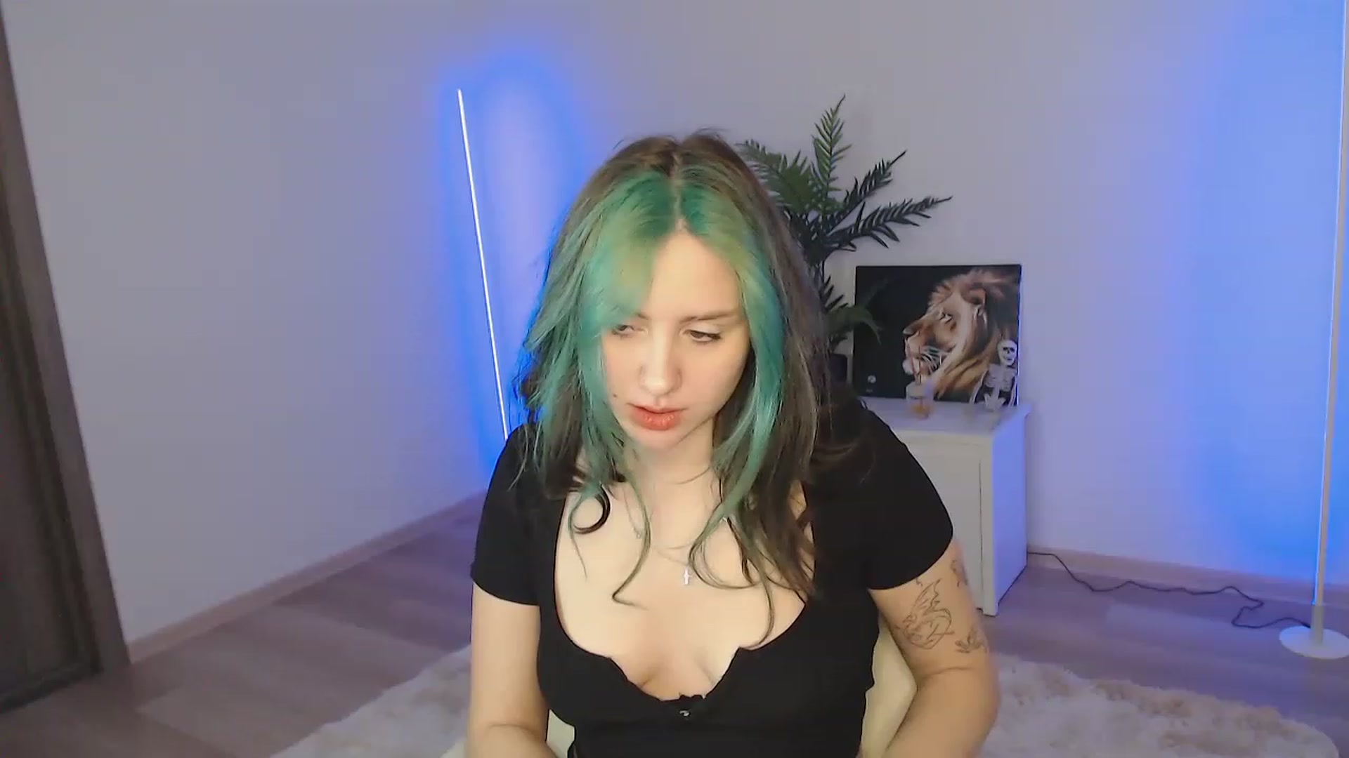 Gallery image thumbnail from MiaPhaola's myfreecams stream on, 12/02/2022, 09:45 image 5 of 20