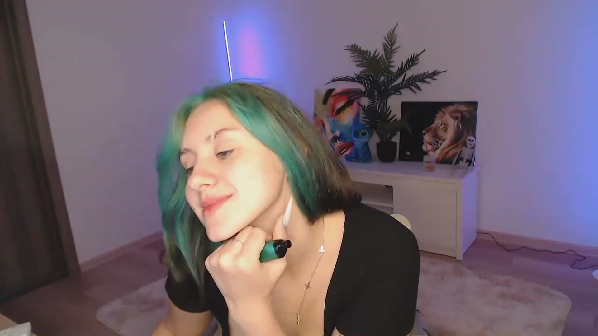 Gallery image thumbnail from MiaPhaola's myfreecams stream on, 12/02/2022, 12:13 image 19 of 20