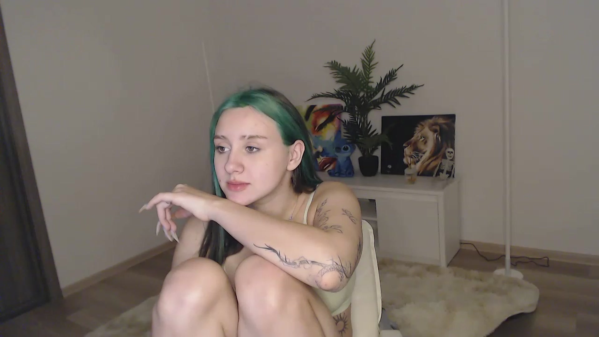 Gallery image thumbnail from MiaPhaola's myfreecams stream on, 12/04/2022, 09:26 image 4 of 20