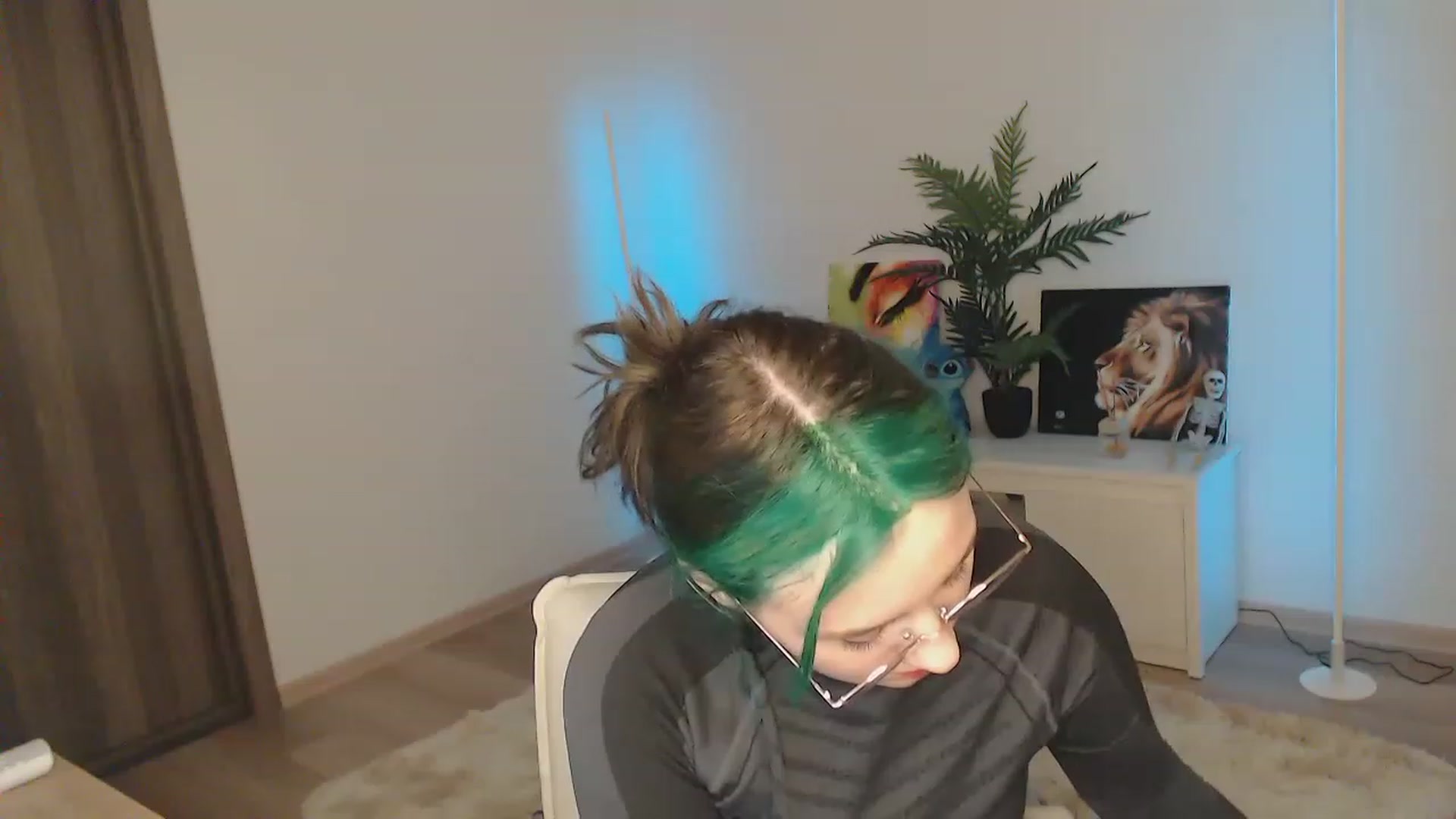 Gallery image thumbnail from MiaPhaola's myfreecams stream on, 12/05/2022, 12:46 image 16 of 20