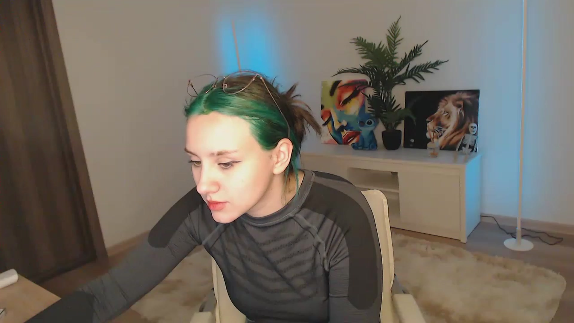 Gallery image thumbnail from MiaPhaola's myfreecams stream on, 12/05/2022, 12:46 image 19 of 20
