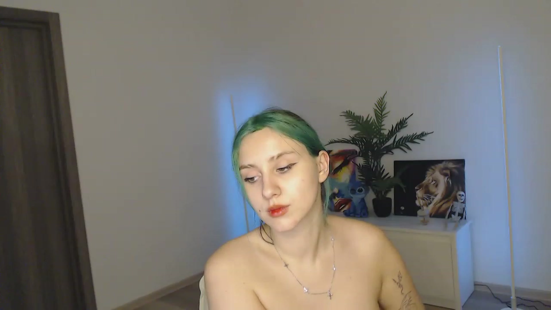 Gallery image thumbnail from MiaPhaola's myfreecams stream on, 12/05/2022, 12:46 image 15 of 20
