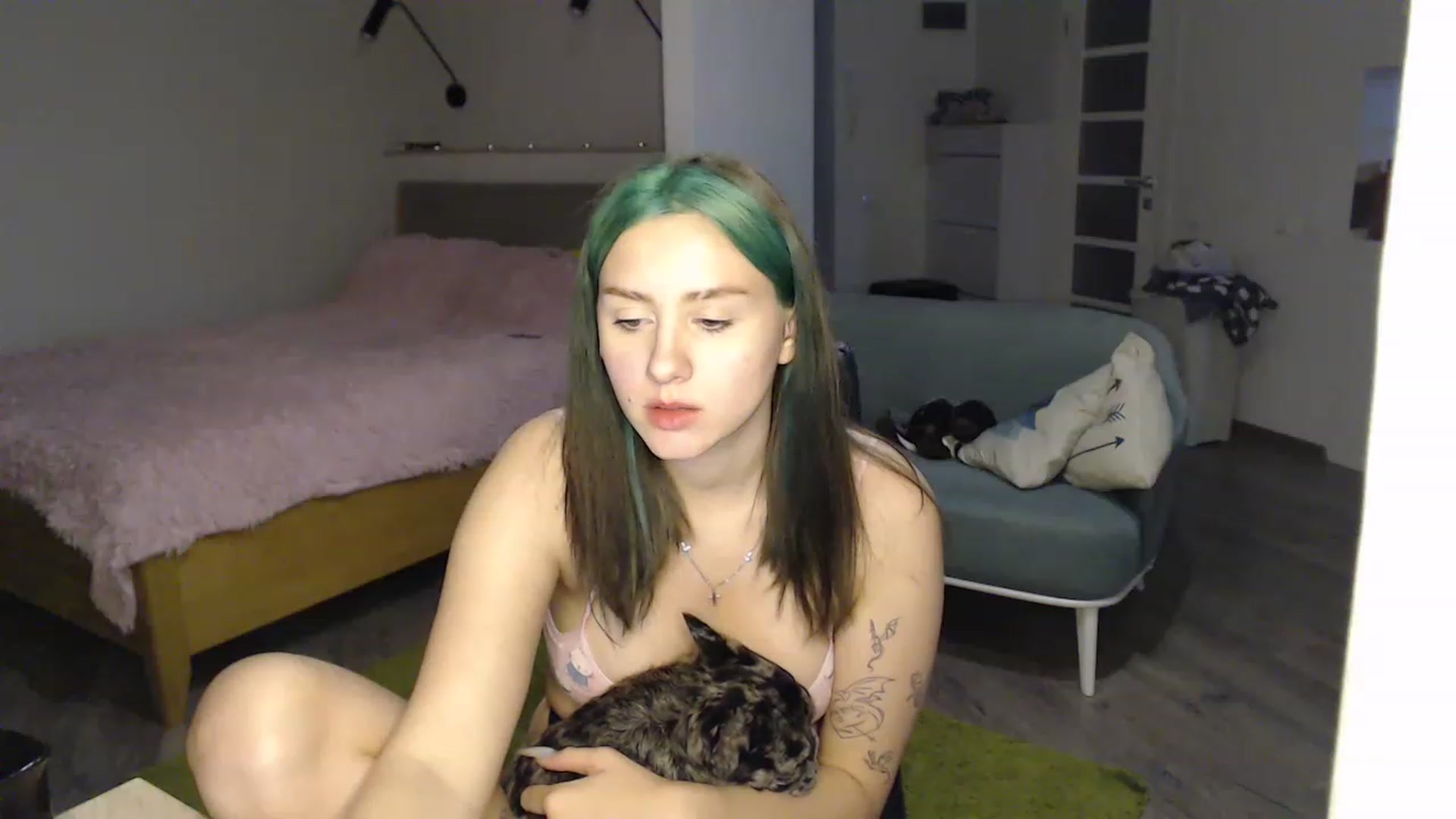 Gallery image thumbnail from MiaPhaola's myfreecams stream on, 12/07/2022, 09:22 image 18 of 20