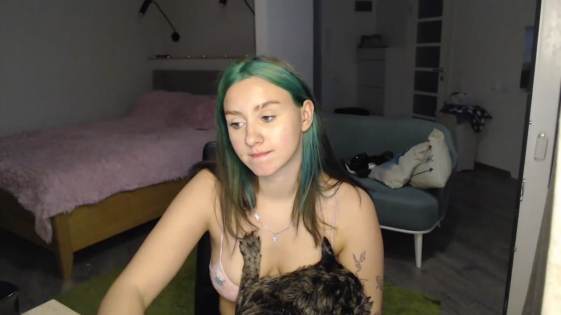 Gallery image thumbnail from MiaPhaola's myfreecams stream on, 12/07/2022, 09:22 image 8 of 20