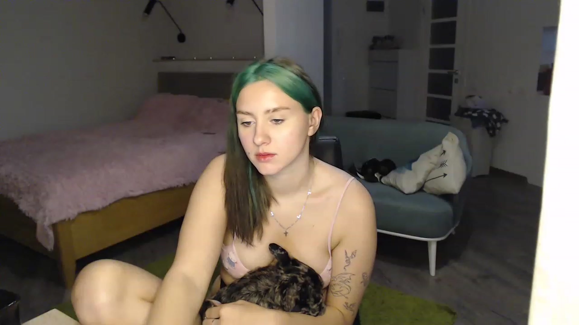 Gallery image thumbnail from MiaPhaola's myfreecams stream on, 12/07/2022, 09:22 image 19 of 20