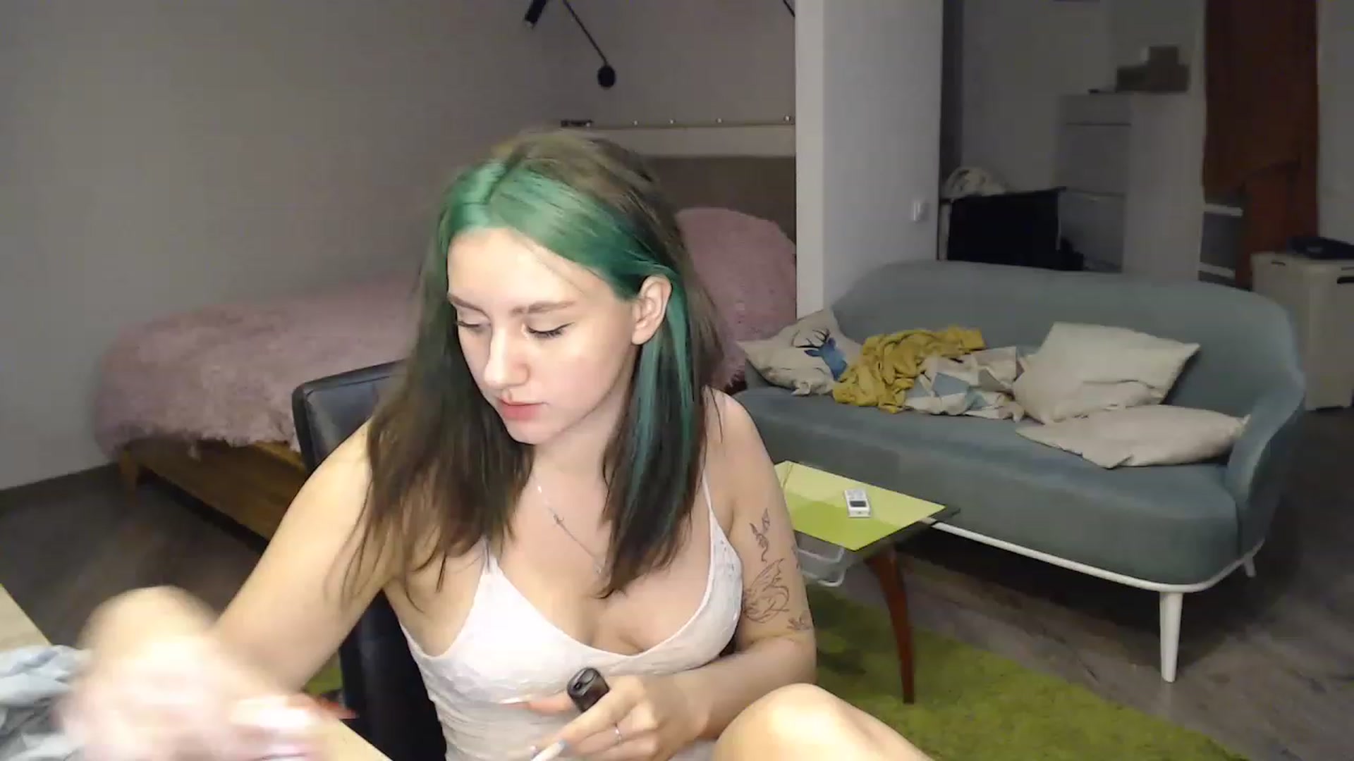 Gallery image thumbnail from MiaPhaola's myfreecams stream on, 12/08/2022, 11:18 image 1 of 20