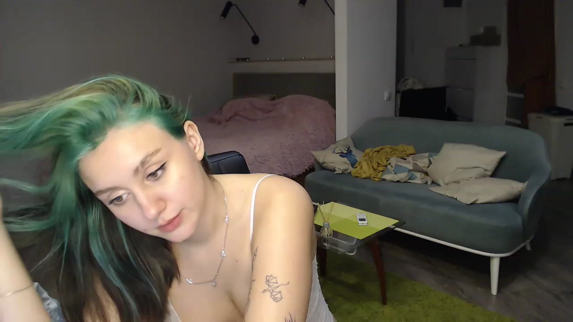 Gallery image thumbnail from MiaPhaola's myfreecams stream on, 12/08/2022, 11:18 image 5 of 20