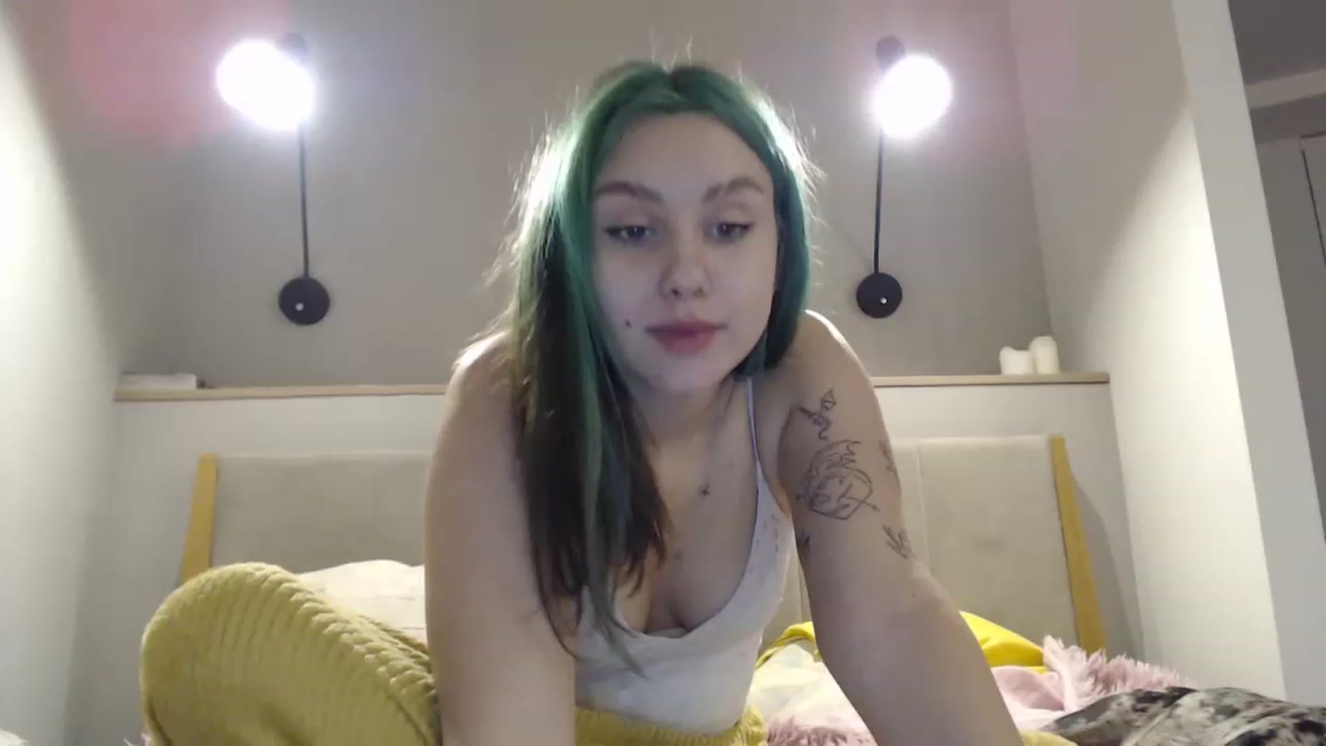 Gallery image thumbnail from MiaPhaola's myfreecams stream on, 12/08/2022, 12:02 image 16 of 20