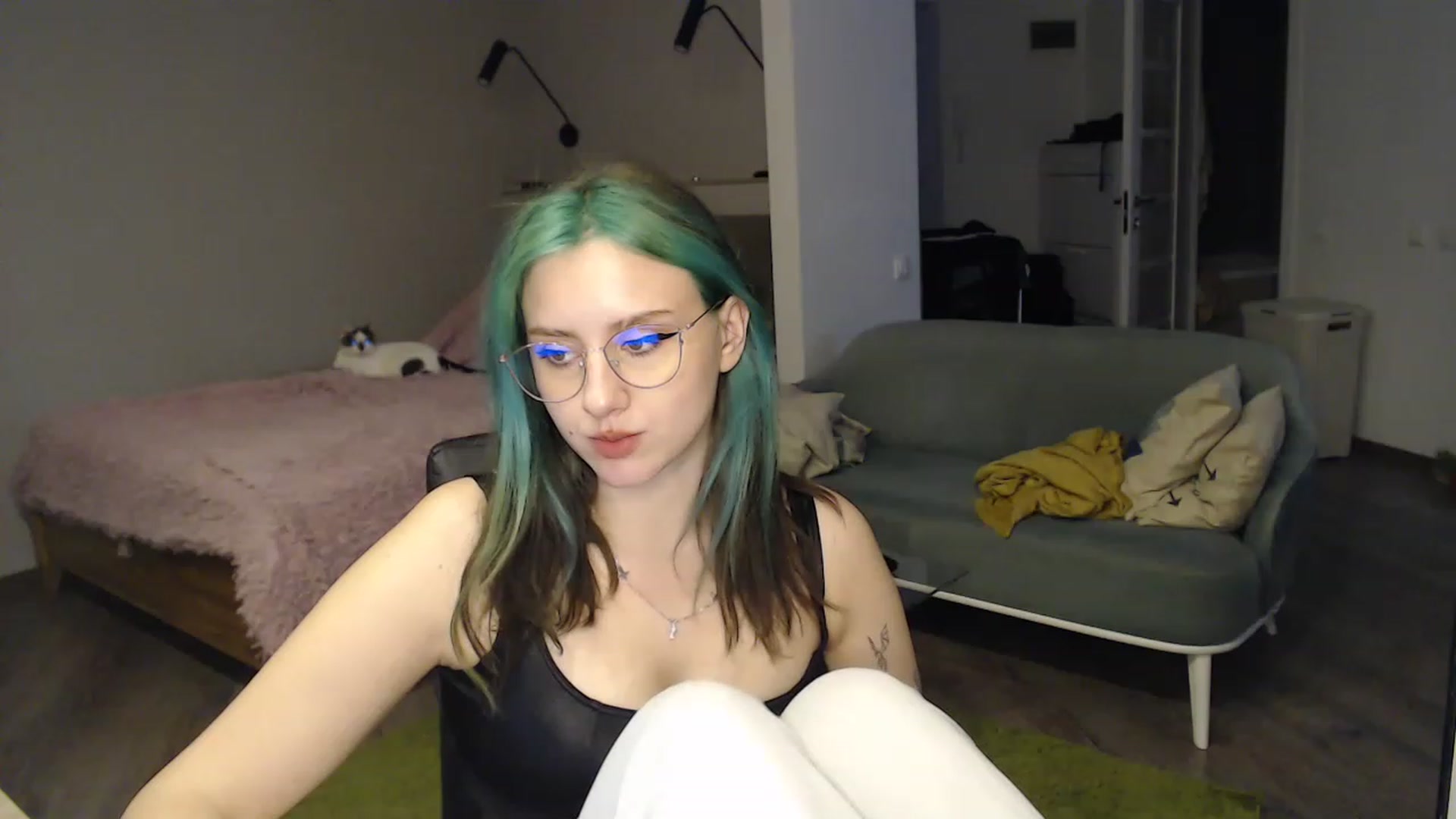 Gallery image thumbnail from MiaPhaola's myfreecams stream on, 12/09/2022, 09:34 image 10 of 20