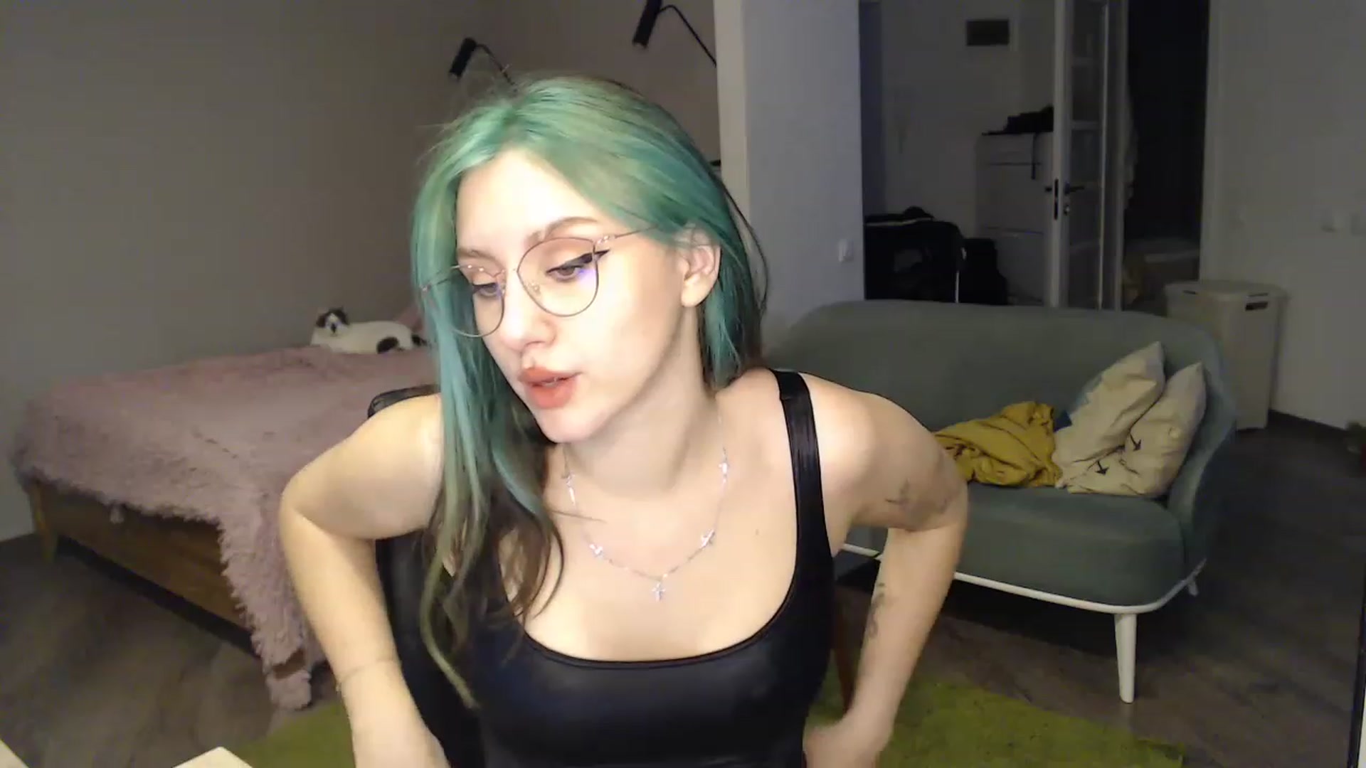 Gallery image thumbnail from MiaPhaola's myfreecams stream on, 12/09/2022, 09:34 image 14 of 20