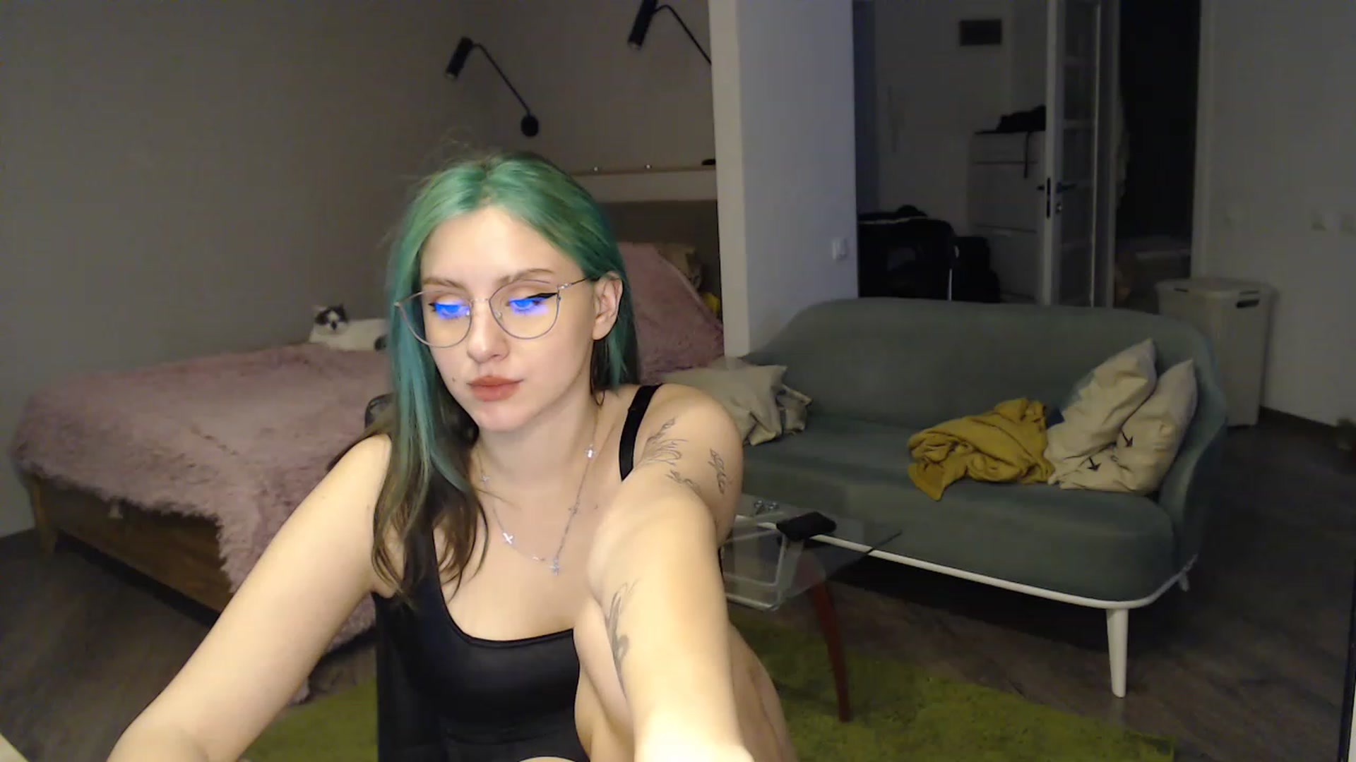 Gallery image thumbnail from MiaPhaola's myfreecams stream on, 12/09/2022, 09:34 image 13 of 20