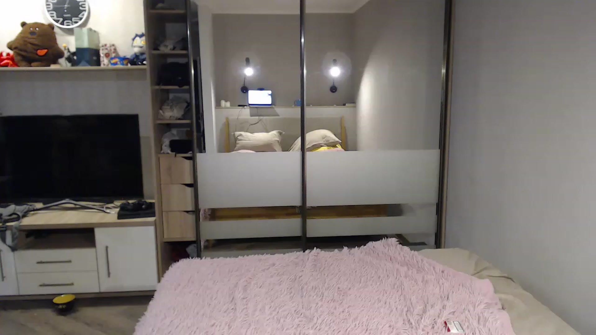 Gallery image thumbnail from MiaPhaola's myfreecams stream on, 12/09/2022, 11:00 image 18 of 20