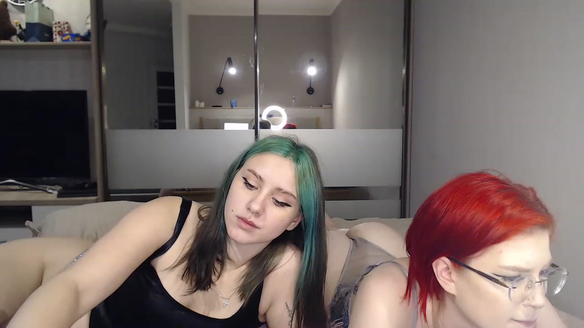 Gallery image thumbnail from MiaPhaola's myfreecams stream on, 12/09/2022, 13:55 image 5 of 20