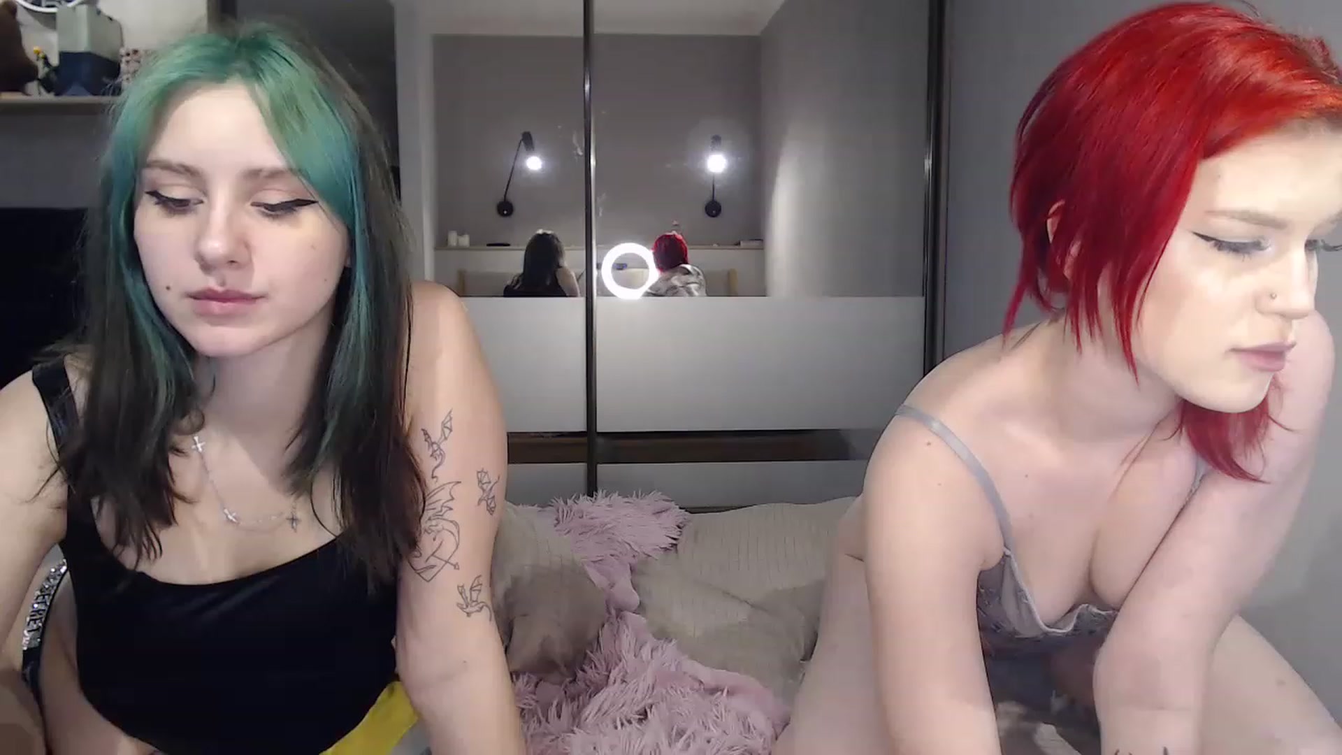 Gallery image thumbnail from MiaPhaola's myfreecams stream on, 12/09/2022, 13:55 image 3 of 20