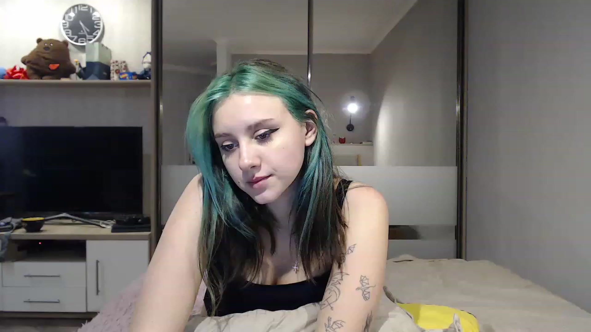 Gallery image thumbnail from MiaPhaola's myfreecams stream on, 12/09/2022, 14:28 image 20 of 20