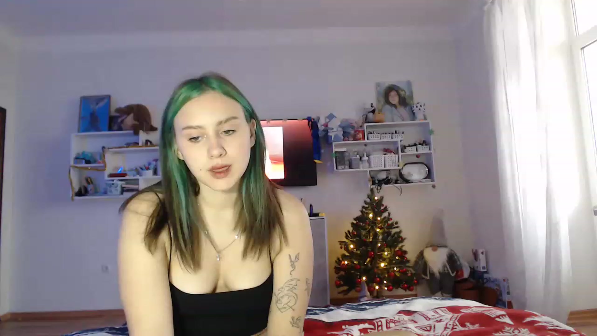 Gallery image thumbnail from MiaPhaola's myfreecams stream on, 12/15/2022, 11:55 image 16 of 20