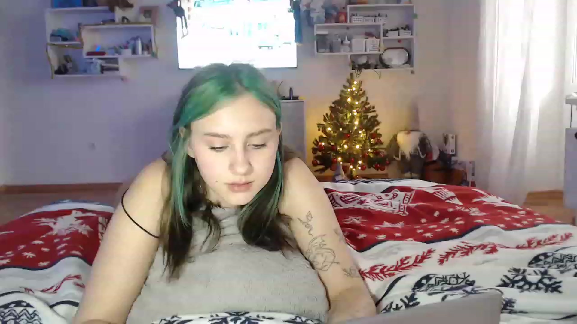 Gallery image thumbnail from MiaPhaola's myfreecams stream on, 12/15/2022, 14:12 image 9 of 20