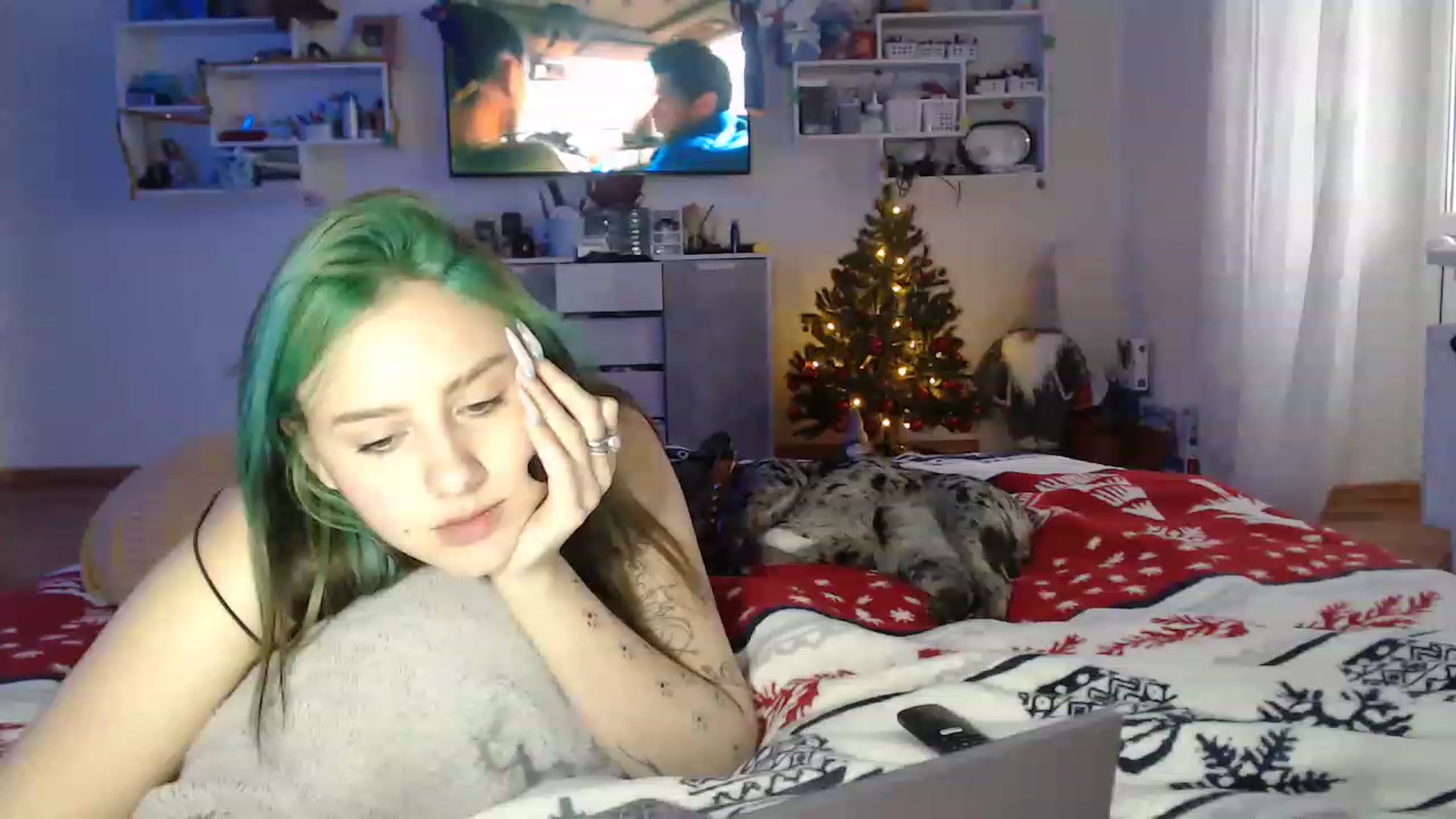 Gallery image thumbnail from MiaPhaola's myfreecams stream on, 12/15/2022, 14:12 image 15 of 20
