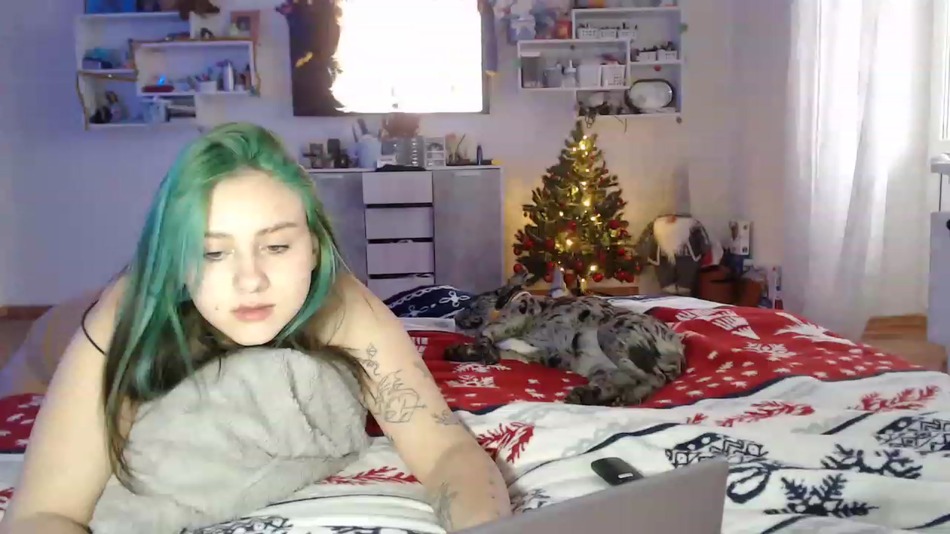 Gallery image thumbnail from MiaPhaola's myfreecams stream on, 12/15/2022, 14:12 image 14 of 20