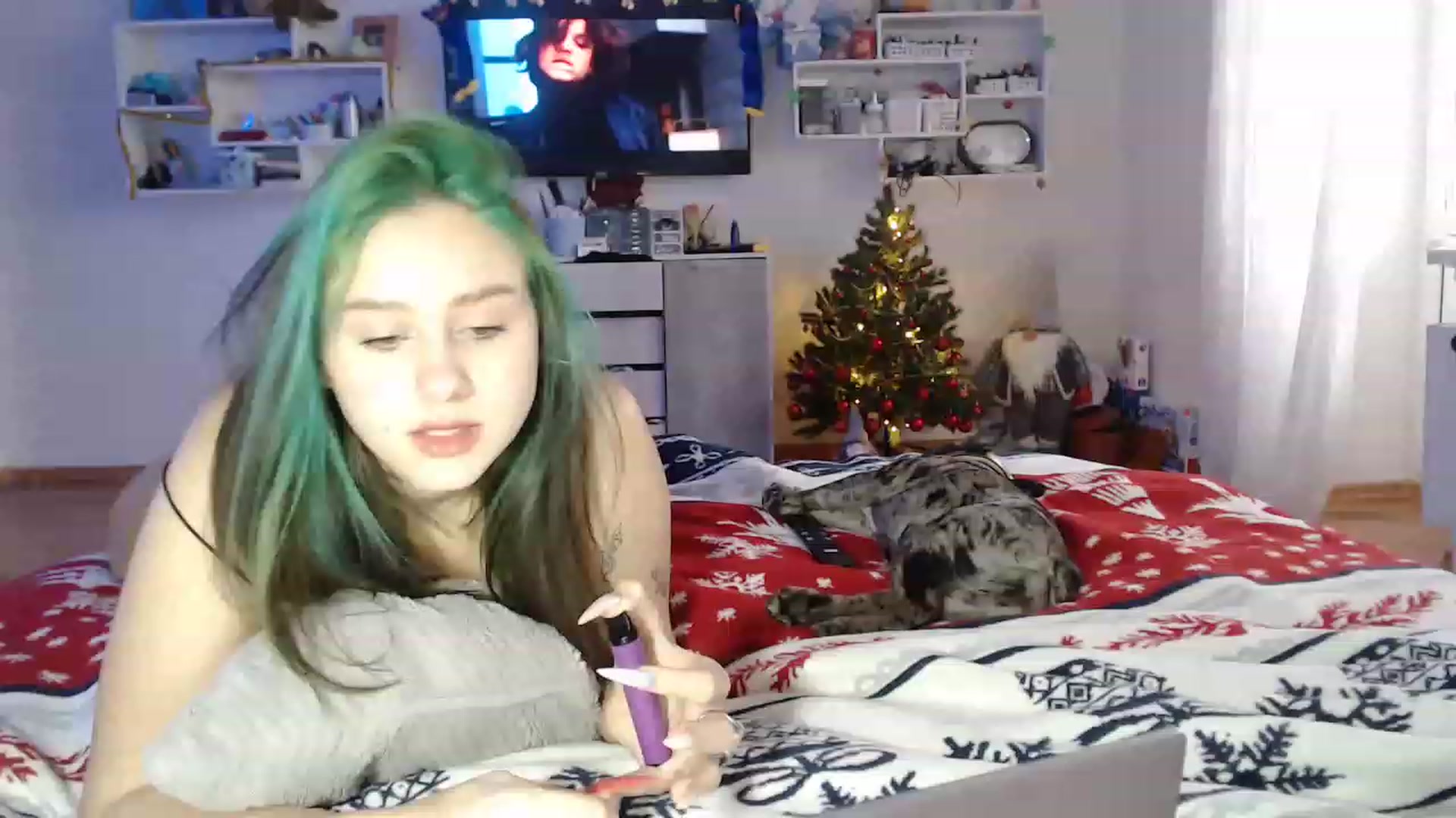 Gallery image thumbnail from MiaPhaola's myfreecams stream on, 12/15/2022, 14:12 image 12 of 20