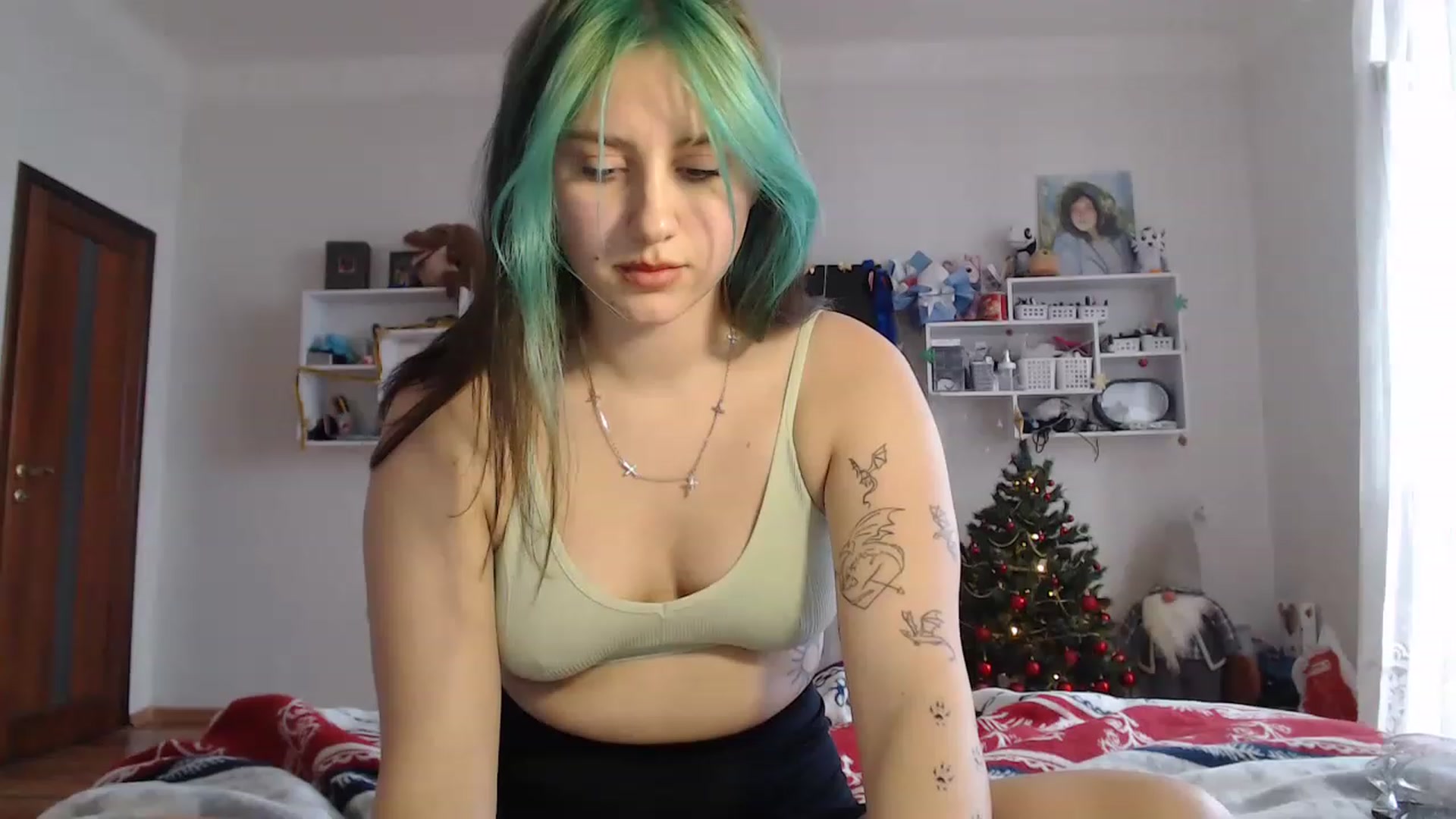 Gallery image thumbnail from MiaPhaola's myfreecams stream on, 12/17/2022, 13:05 image 16 of 20