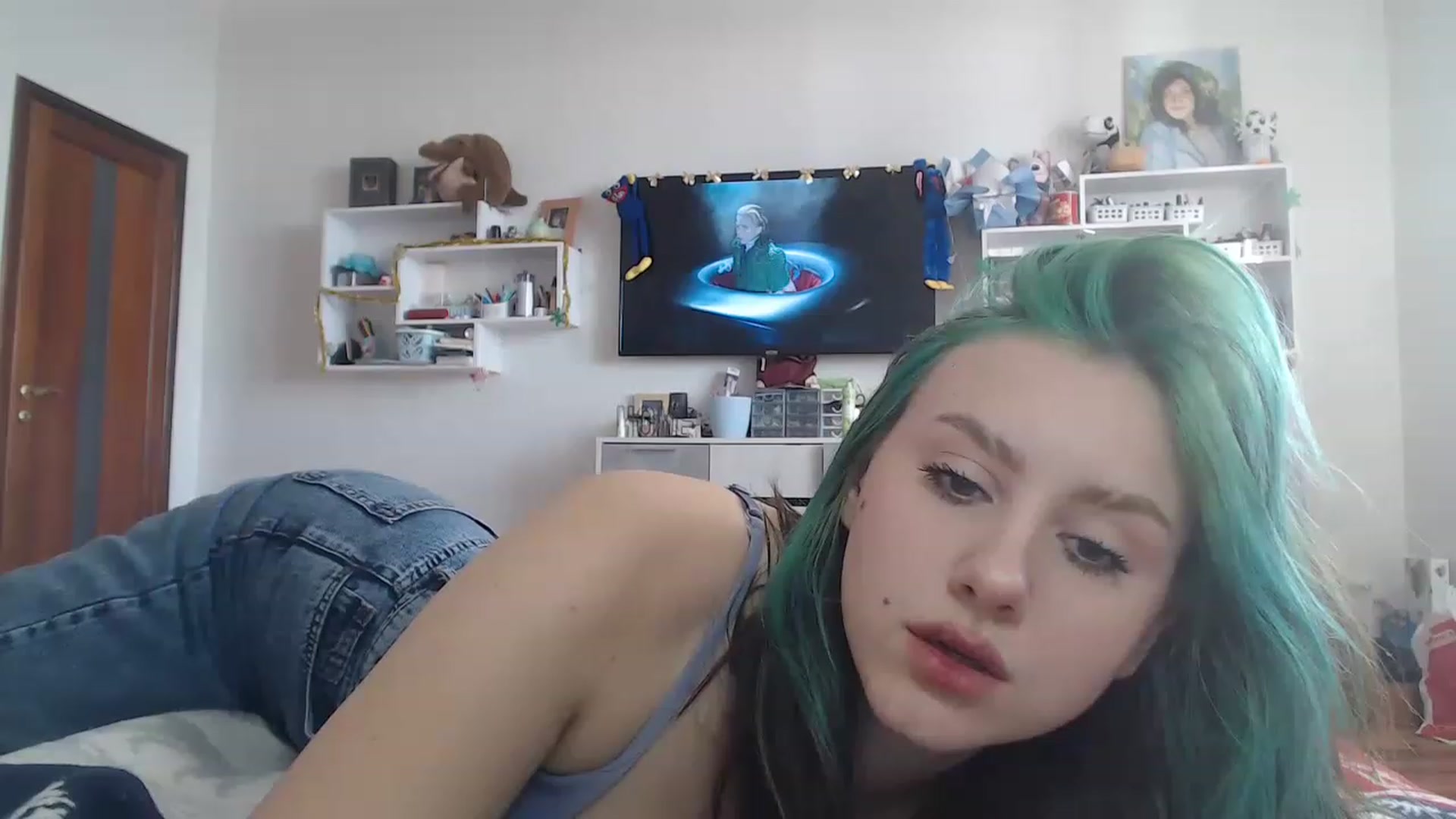 Gallery image thumbnail from MiaPhaola's myfreecams stream on, 12/19/2022, 12:32 image 11 of 20