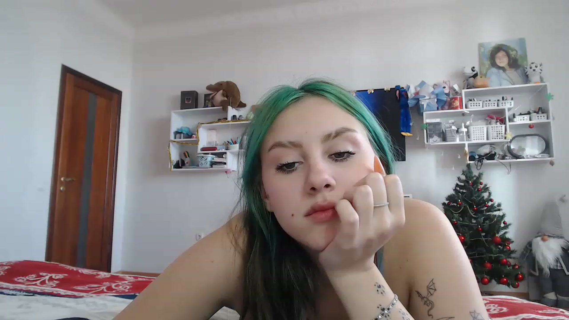 Gallery image thumbnail from MiaPhaola's myfreecams stream on, 12/19/2022, 12:32 image 18 of 20