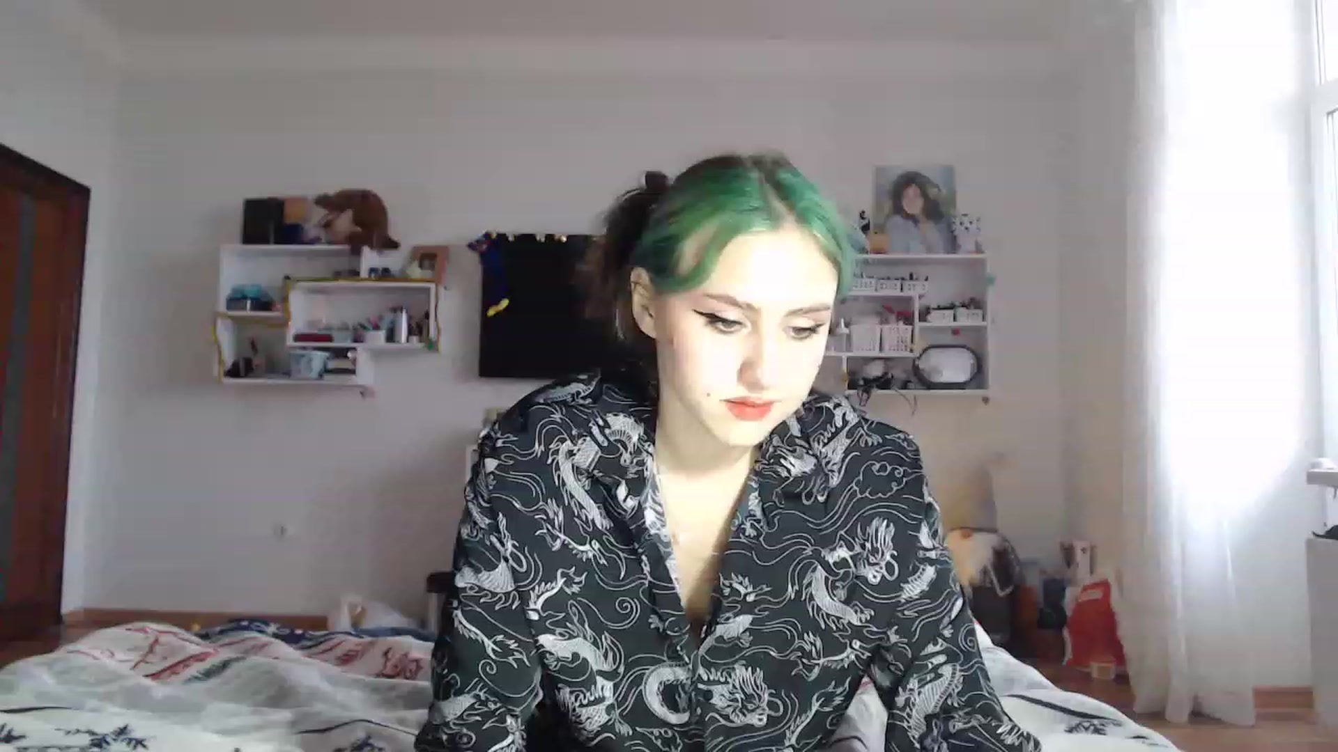 Gallery image thumbnail from MiaPhaola's myfreecams stream on, 12/22/2022, 13:46 image 17 of 20