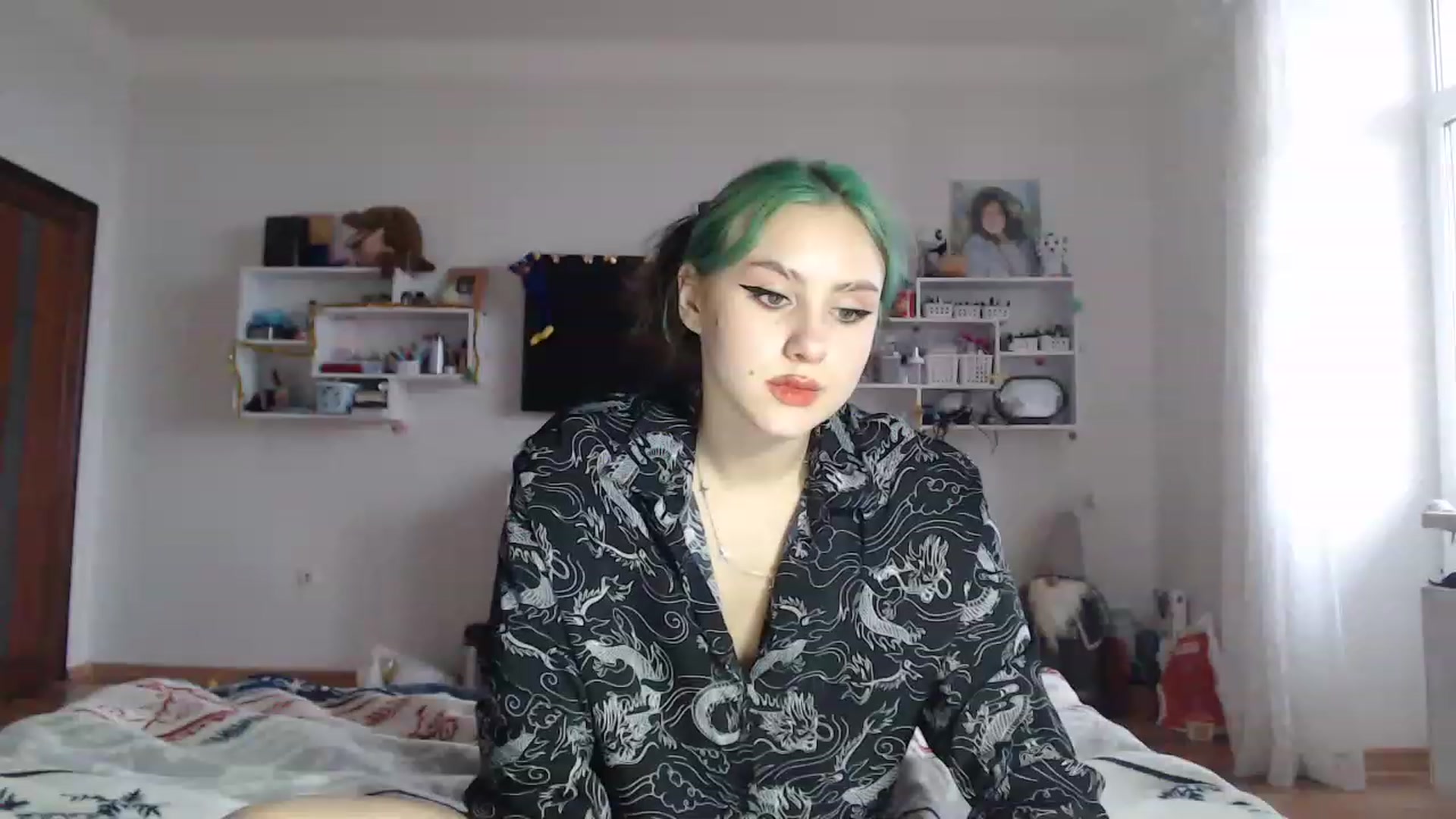 Gallery image thumbnail from MiaPhaola's myfreecams stream on, 12/22/2022, 13:46 image 14 of 20