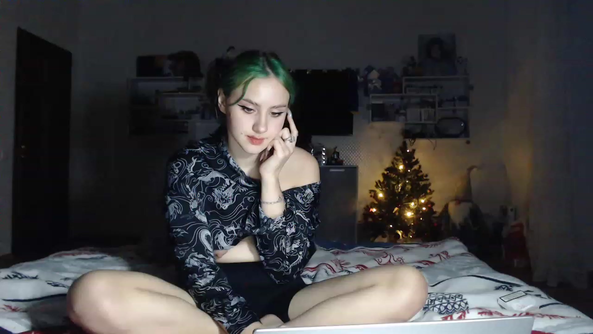Gallery image thumbnail from MiaPhaola's myfreecams stream on, 12/22/2022, 14:55 image 20 of 20