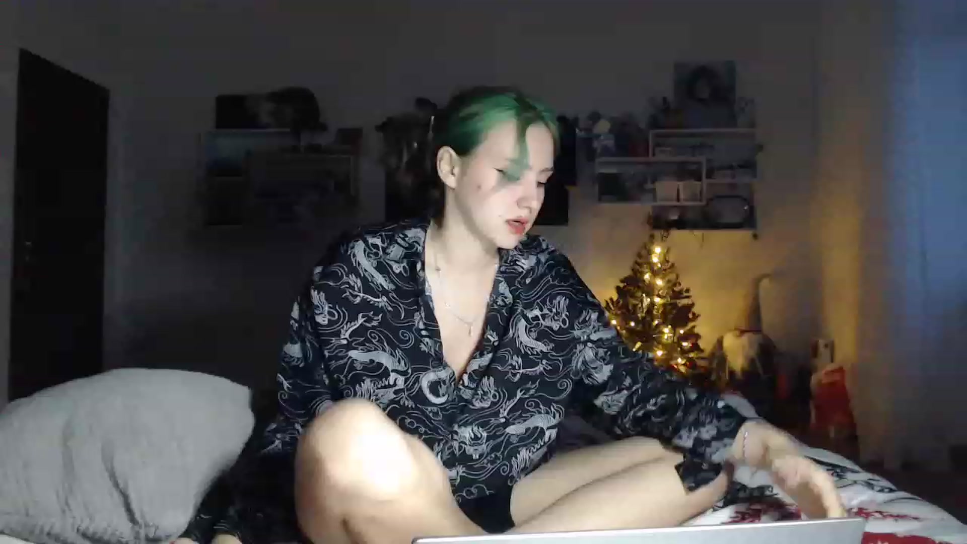 Gallery image thumbnail from MiaPhaola's myfreecams stream on, 12/22/2022, 14:55 image 5 of 20