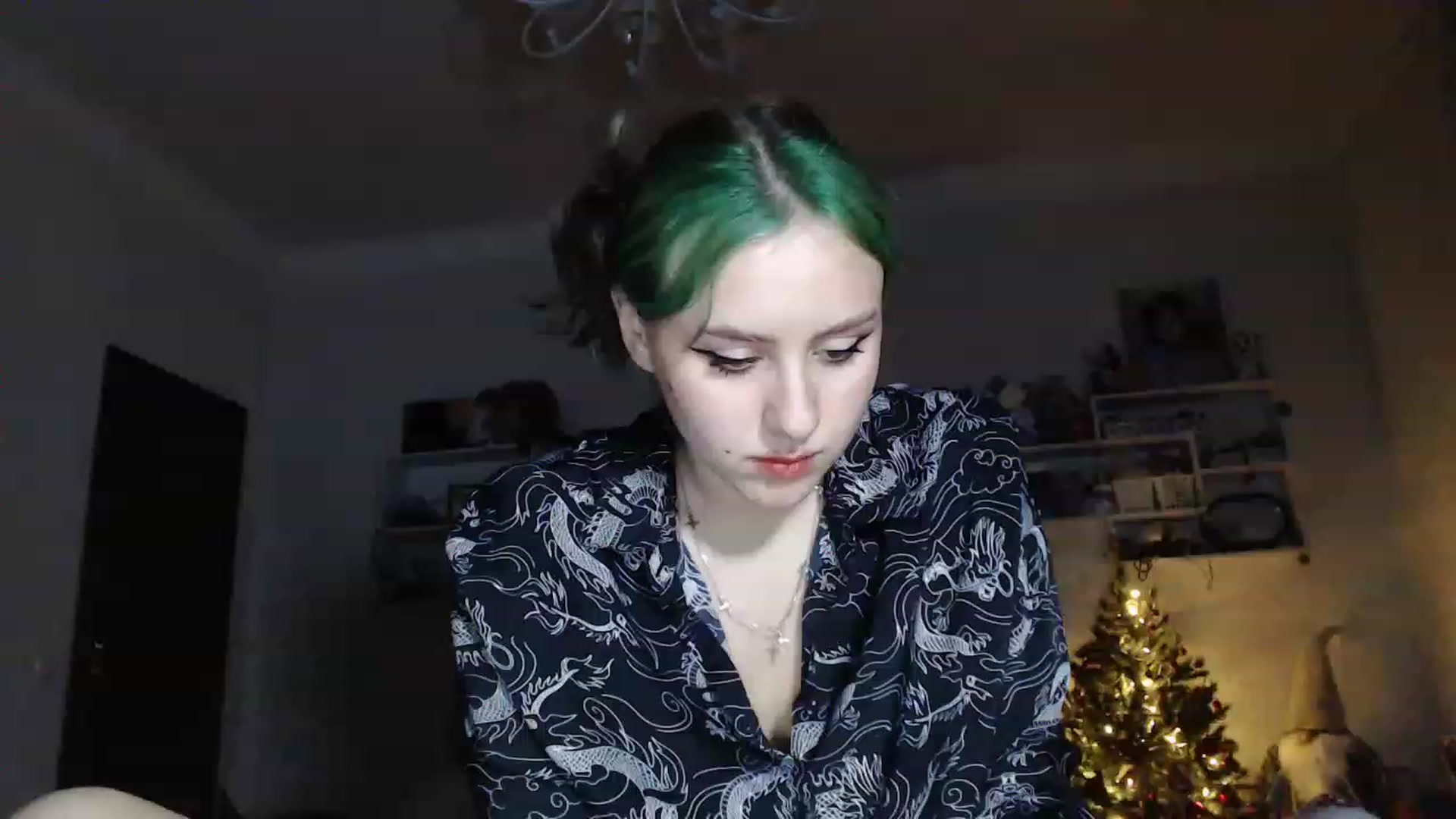 Gallery image thumbnail from MiaPhaola's myfreecams stream on, 12/22/2022, 16:02 image 2 of 20
