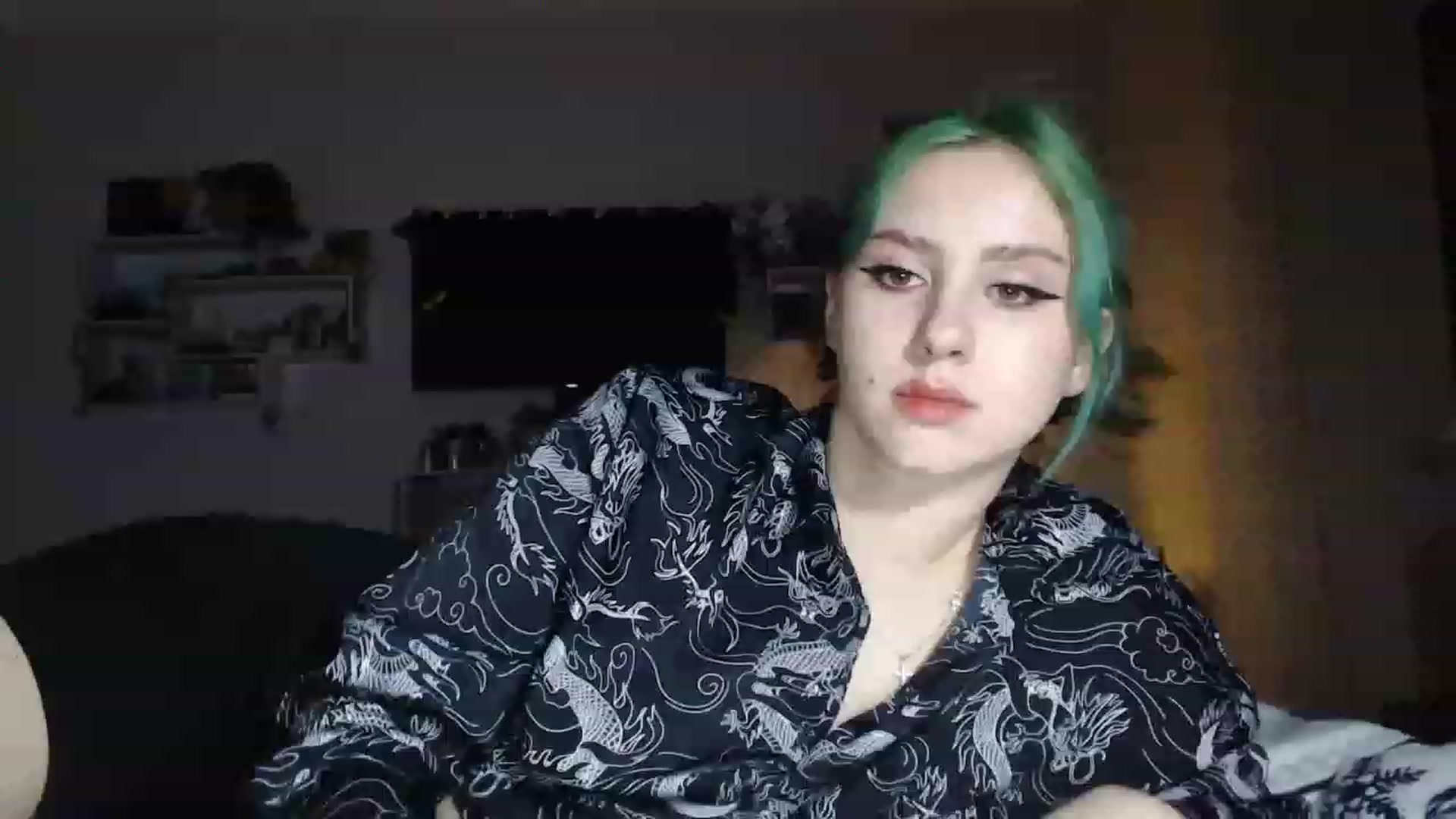 Gallery image thumbnail from MiaPhaola's myfreecams stream on, 12/22/2022, 16:02 image 12 of 20