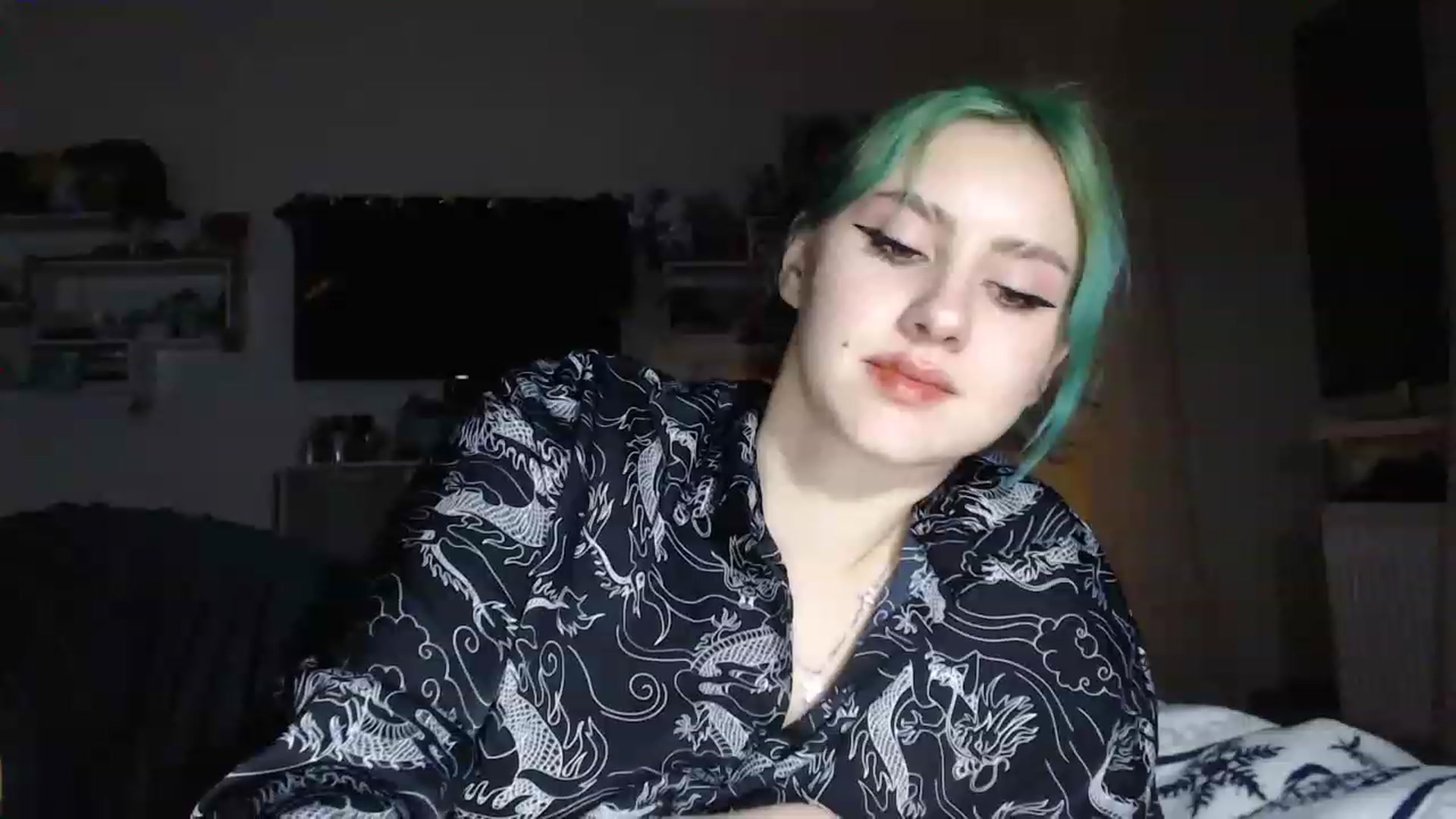 Gallery image thumbnail from MiaPhaola's myfreecams stream on, 12/22/2022, 16:02 image 16 of 20