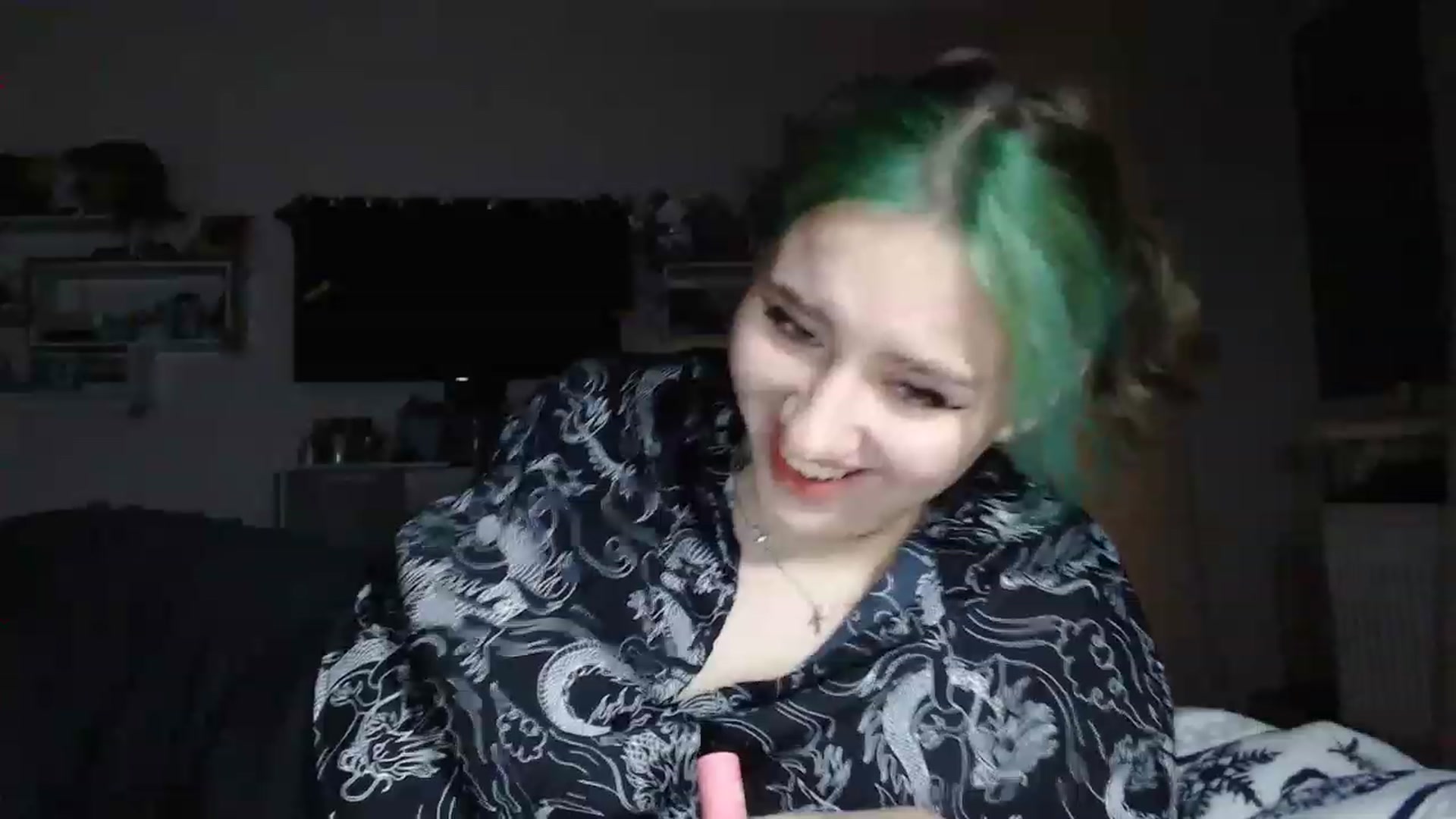Gallery image thumbnail from MiaPhaola's myfreecams stream on, 12/22/2022, 16:02 image 17 of 20