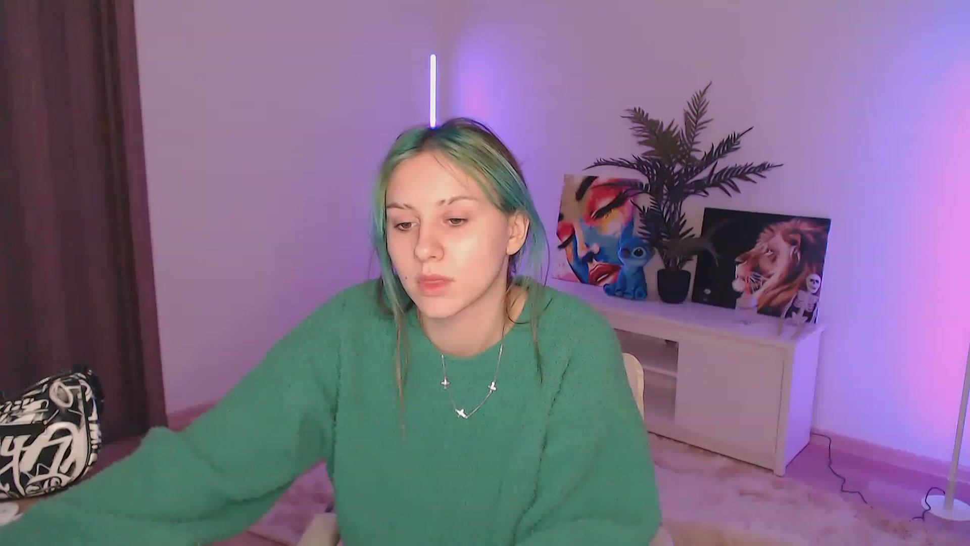 Gallery image thumbnail from MiaPhaola's myfreecams stream on, 12/27/2022, 10:18 image 20 of 20