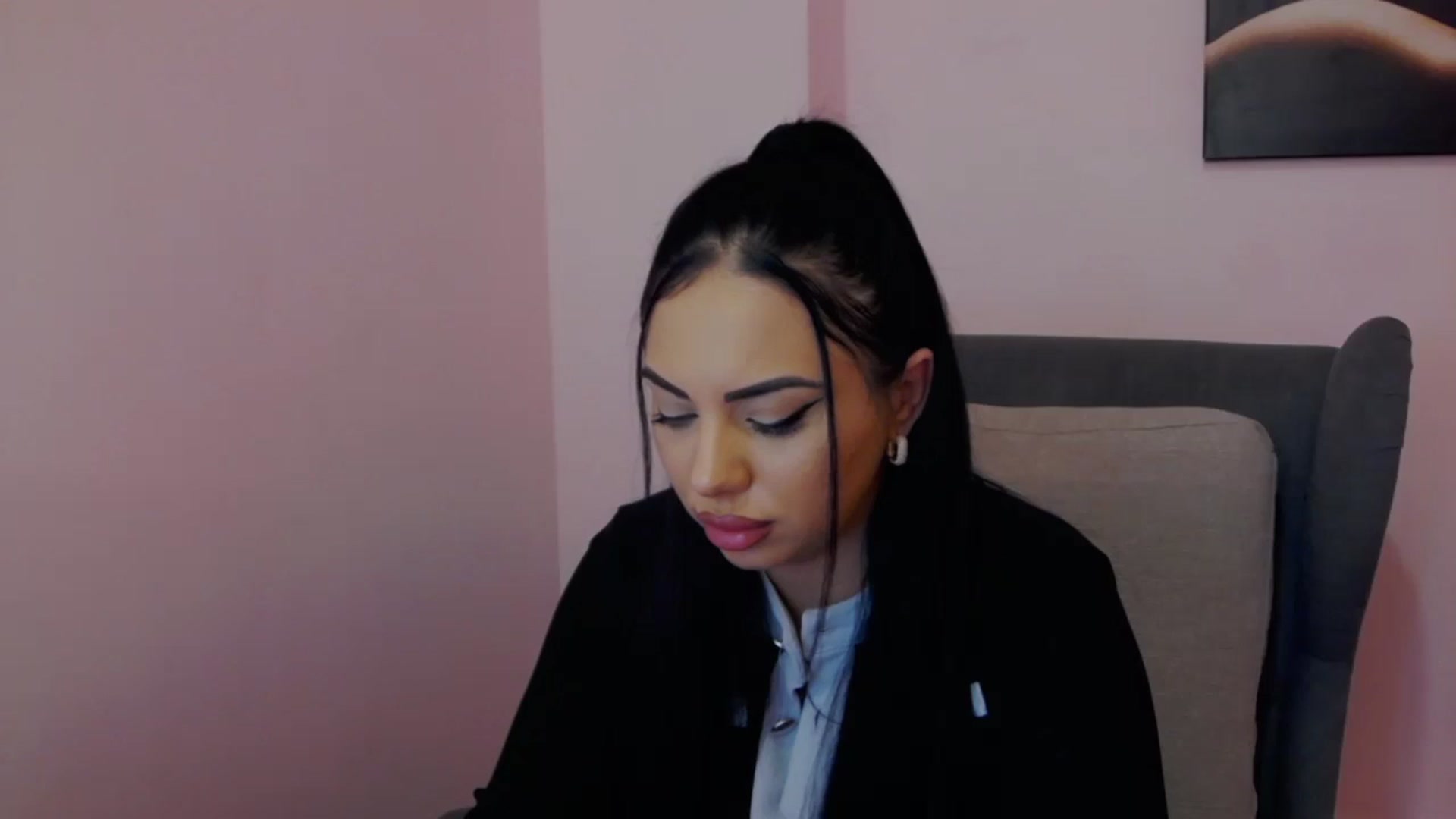 Gallery image thumbnail from MiaRain's myfreecams stream on, 04/21/2026, 18:54 image 18 of 20