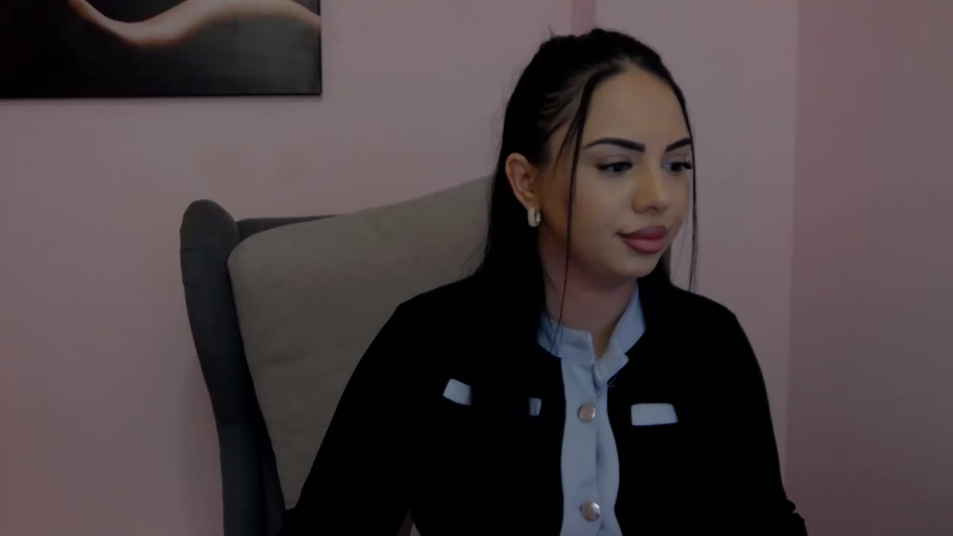 Gallery image thumbnail from MiaRain's myfreecams stream on, 05/03/2026, 17:17 image 2 of 20