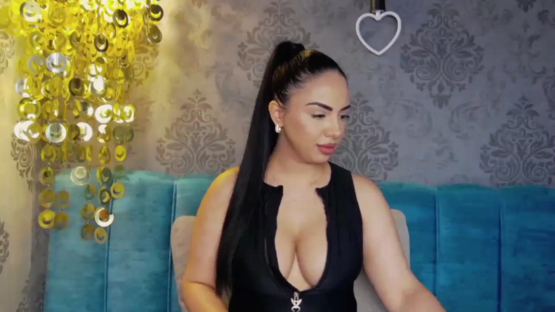 Gallery image thumbnail from MiaRain's myfreecams stream on, 05/04/2026, 15:17 image 11 of 20